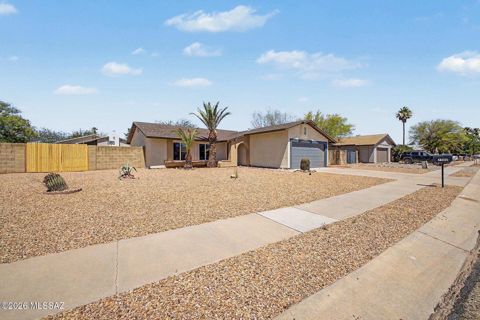 Mission West (1-370) - Residential