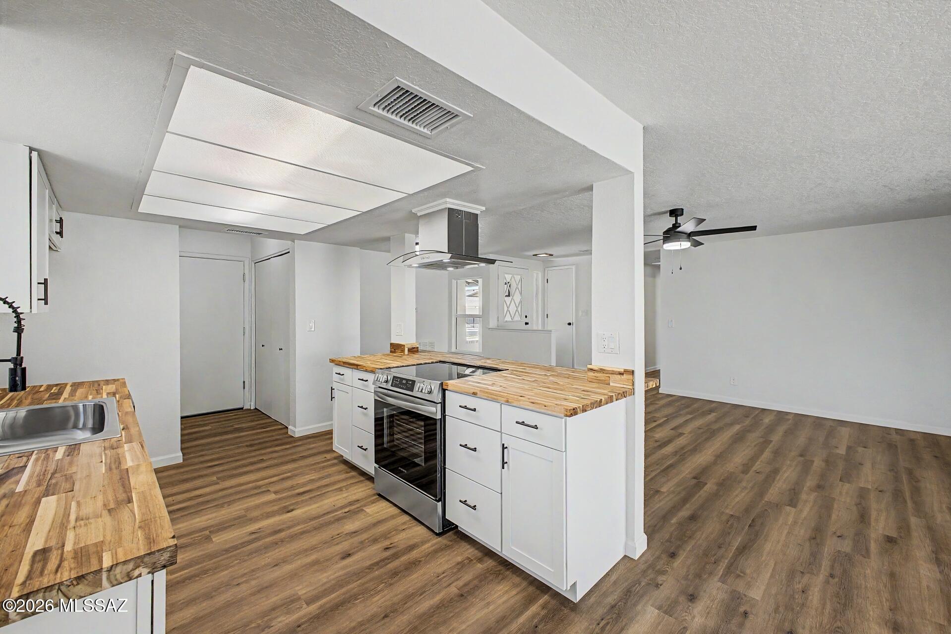 Mission West (1-370) - Residential