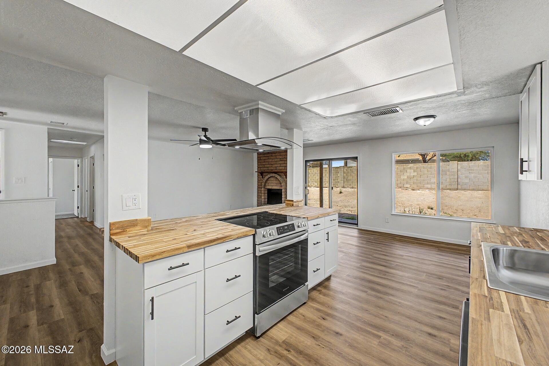 Mission West (1-370) - Residential