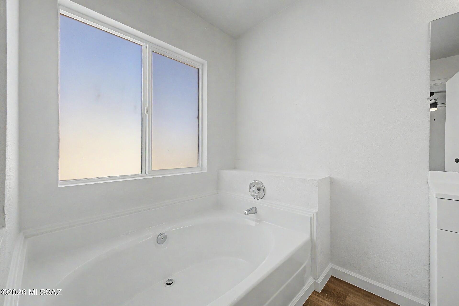 Mission West (1-370) - Residential
