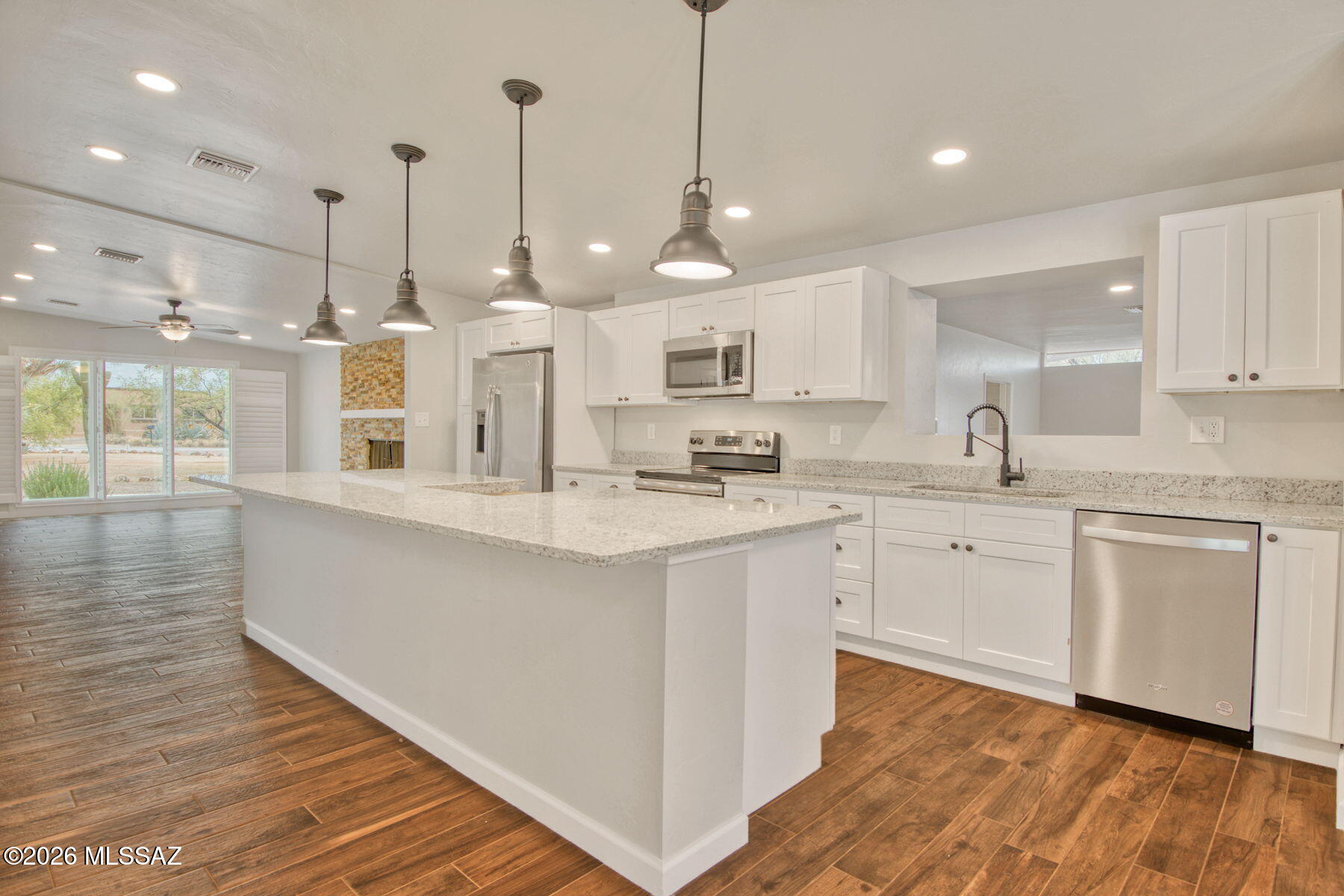 4331 N Bear Claw Way