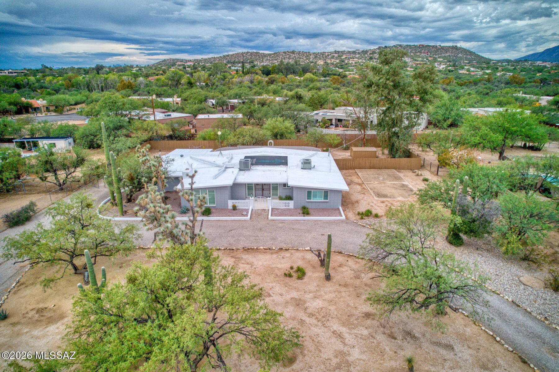 4331 N Bear Claw Way