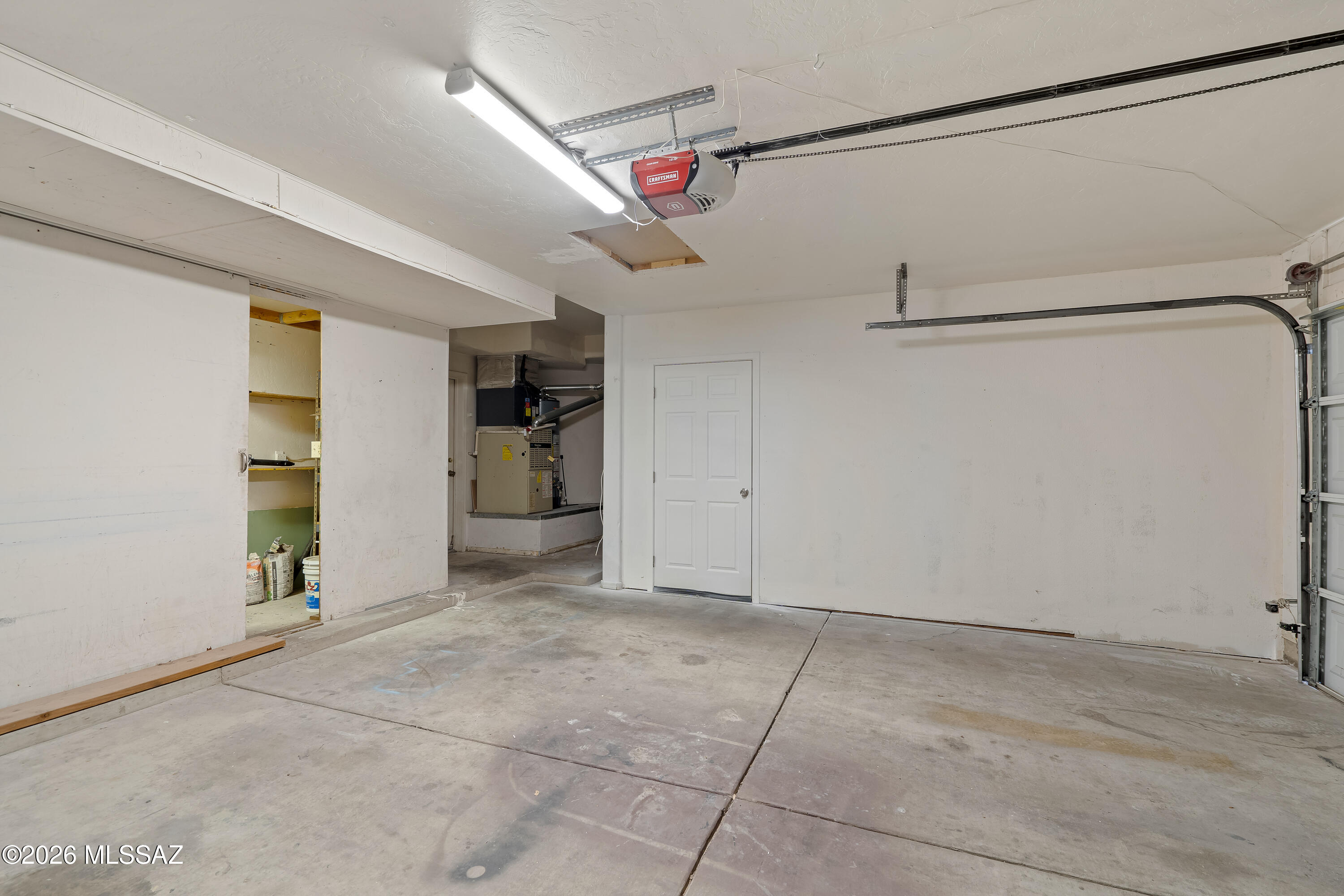 Thornydale Terrace(1-104) - Residential