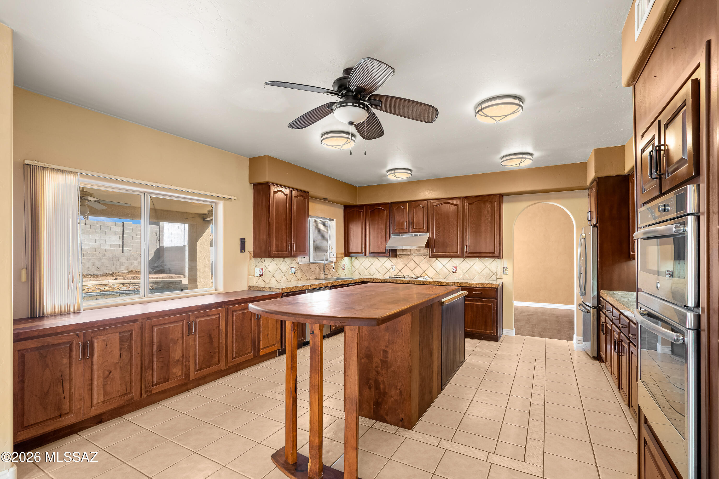 Thornydale Terrace(1-104) - Residential