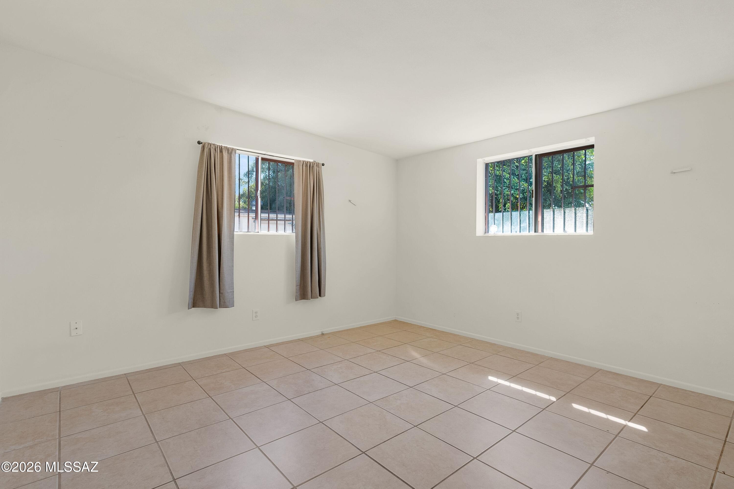 Presidio NO. 2 (1-15) - Residential