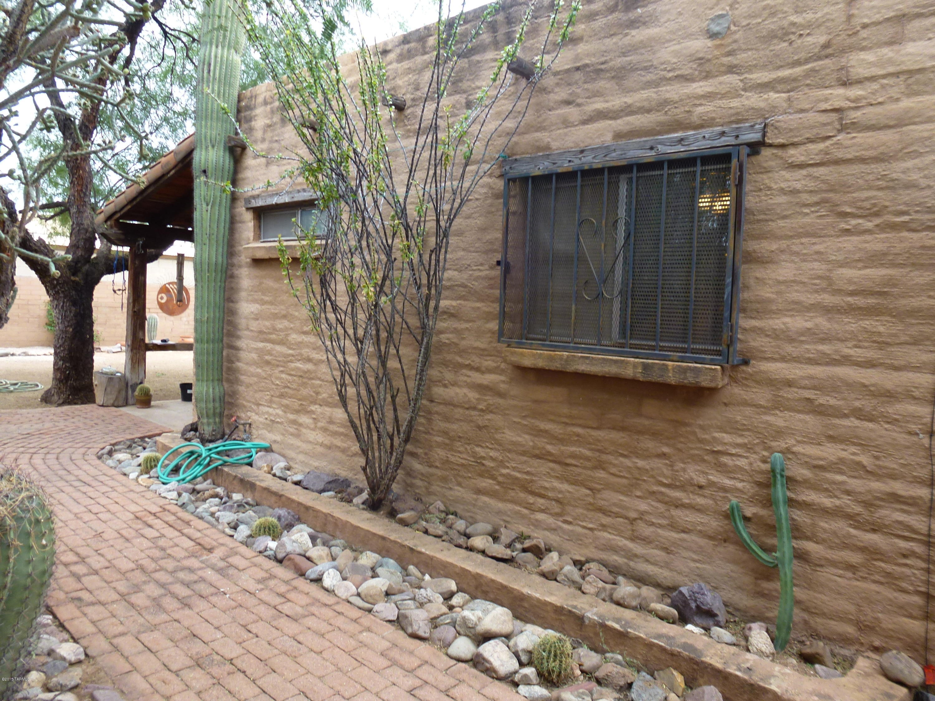 Mountain View Acre Farms - Residential Lease