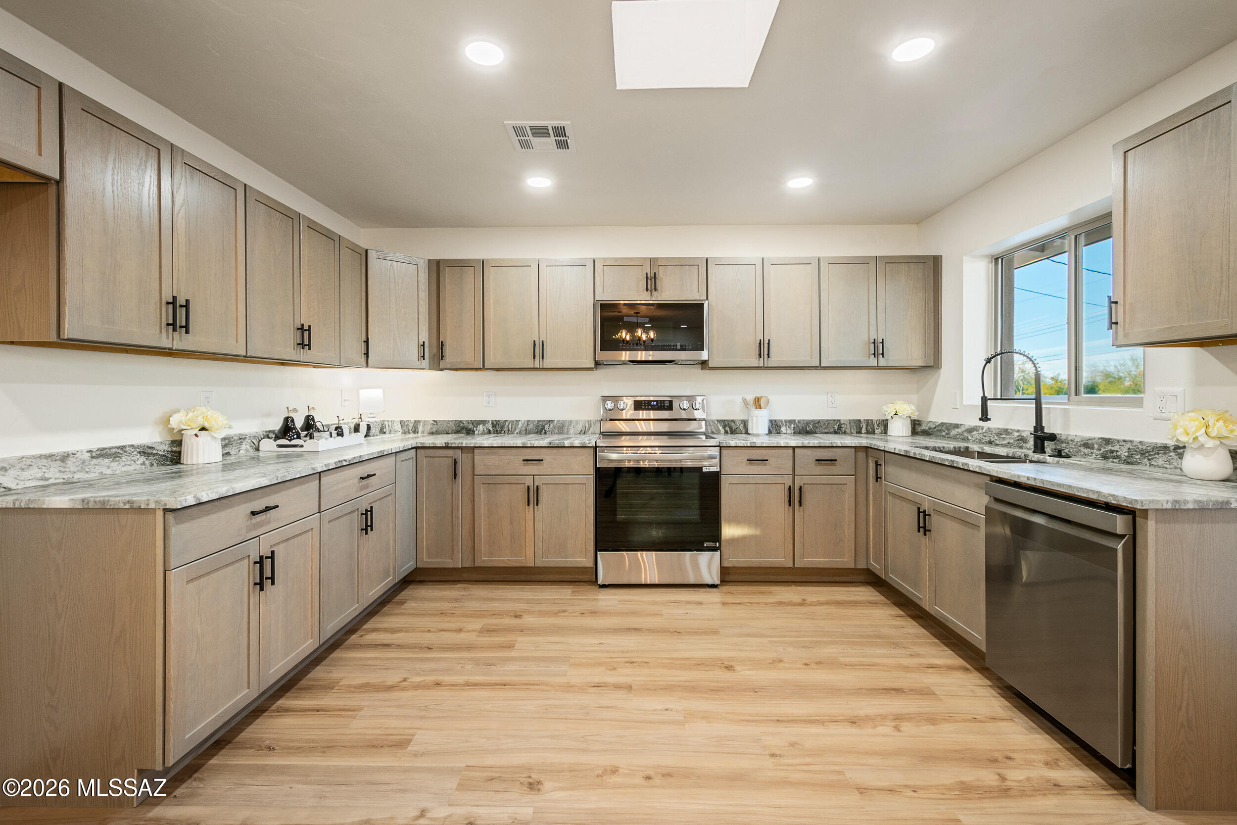 Casas Adobes Estates (401-447) - Residential