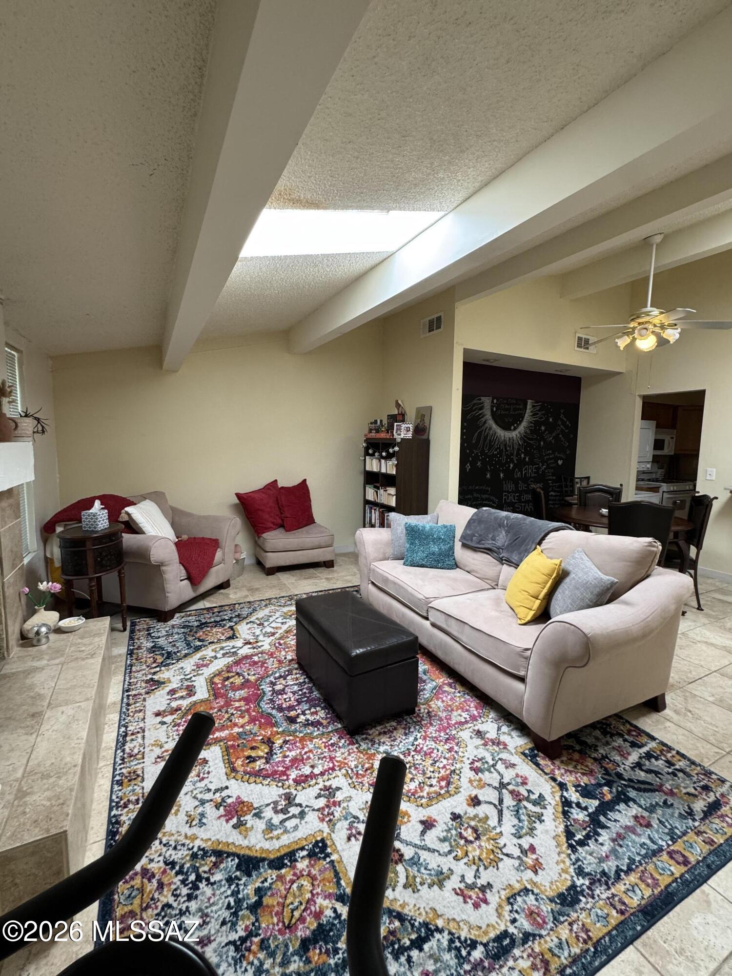 3750 N Country Club Road
