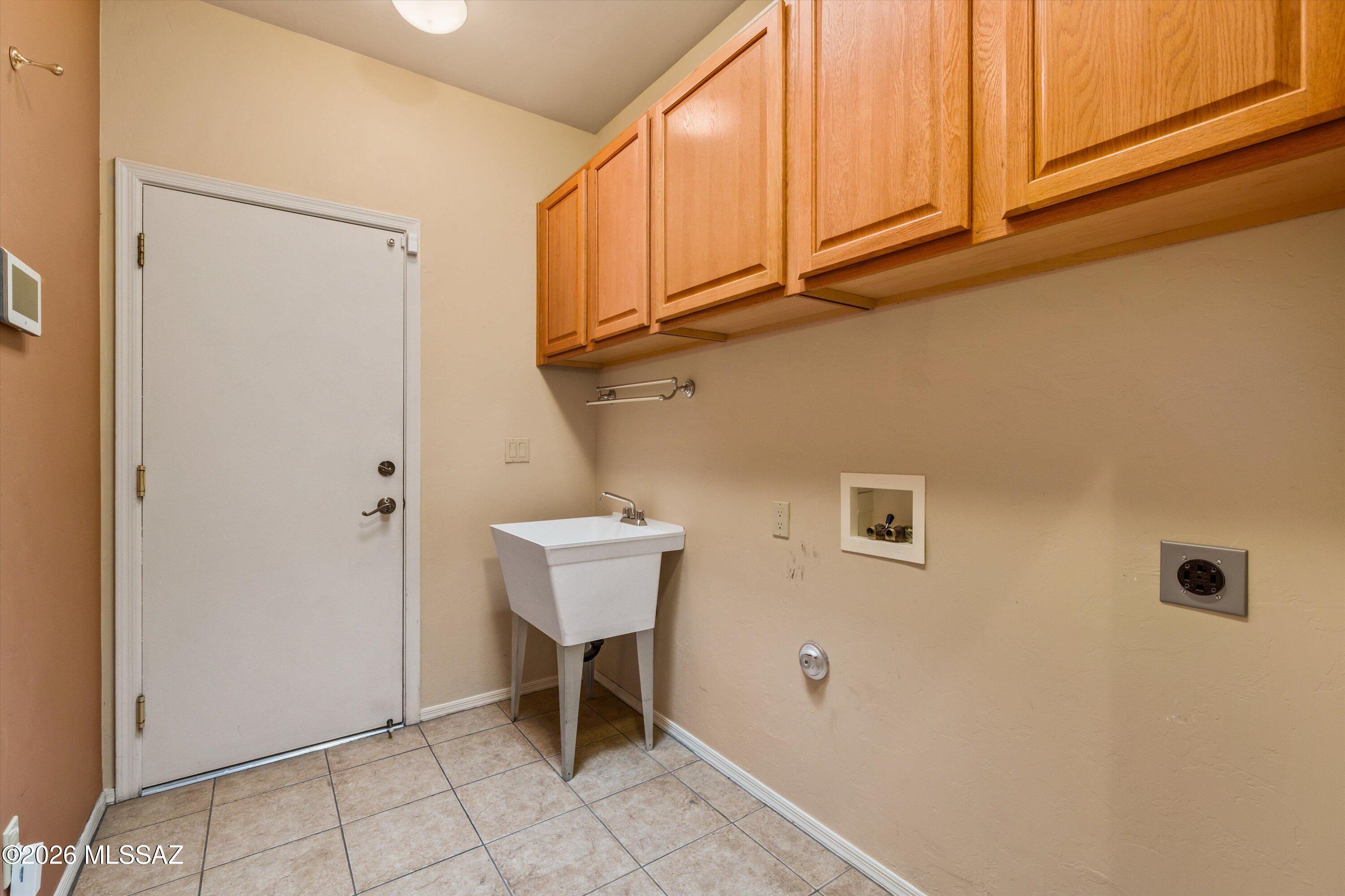 Sombrero Peak Estates (1-77) - Residential
