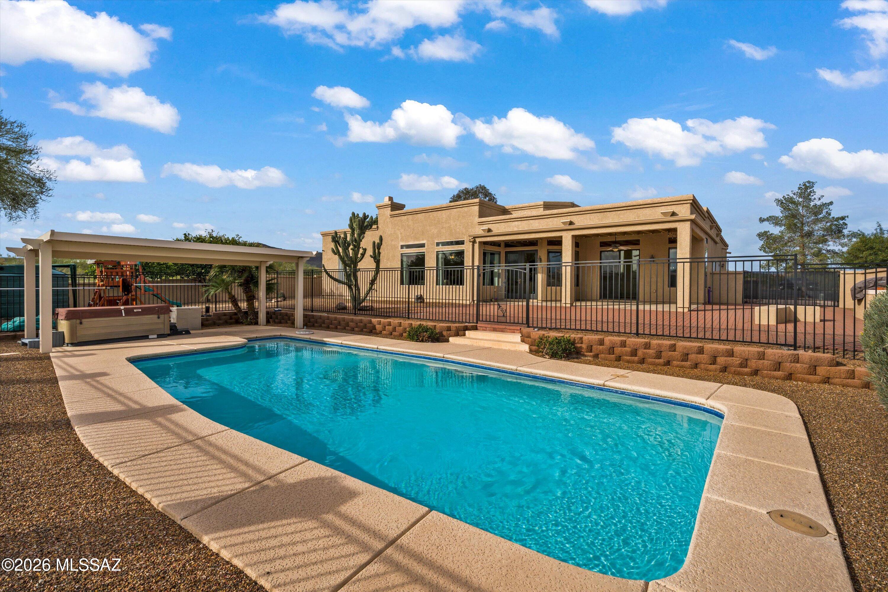 Sombrero Peak Estates (1-77) - Residential