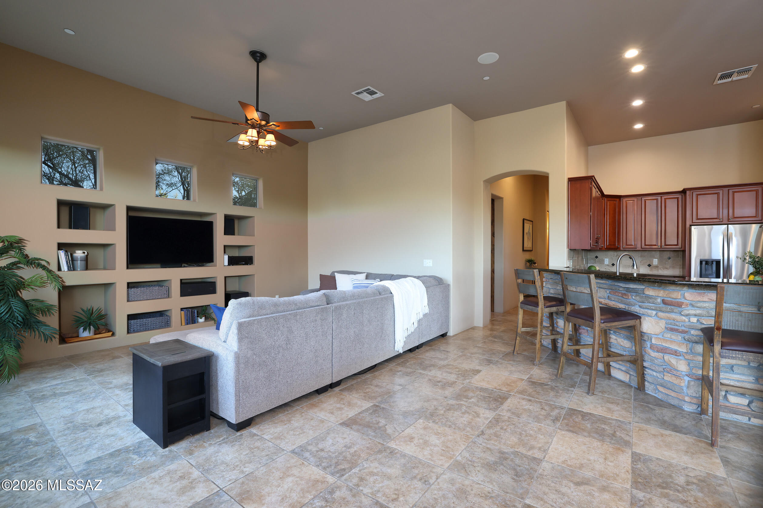 Dos Lagos at Dove Mountain (1-91) - Residential