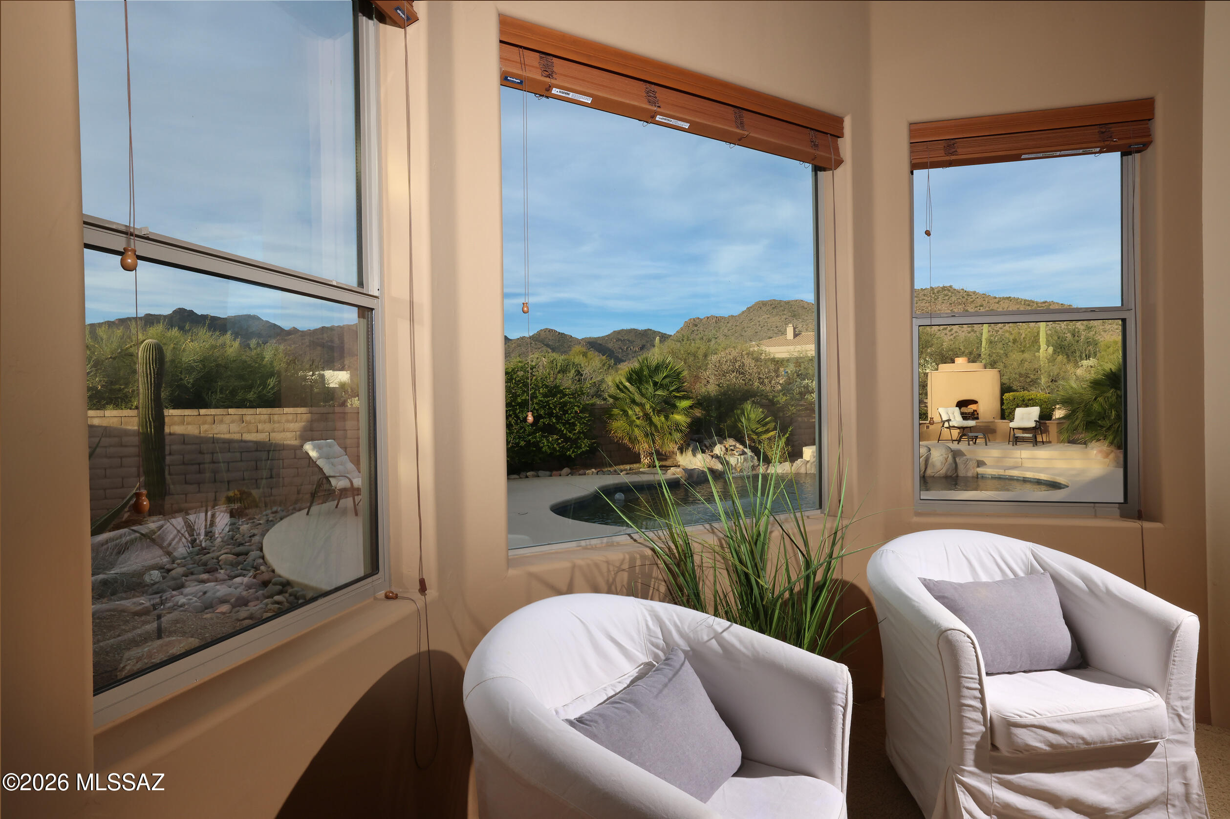Dos Lagos at Dove Mountain (1-91) - Residential