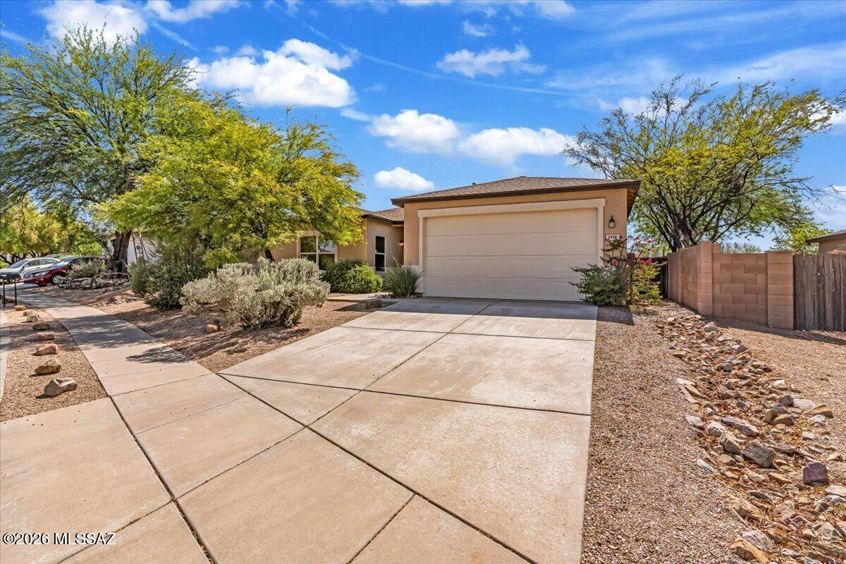 3419 S Desert Echo Road