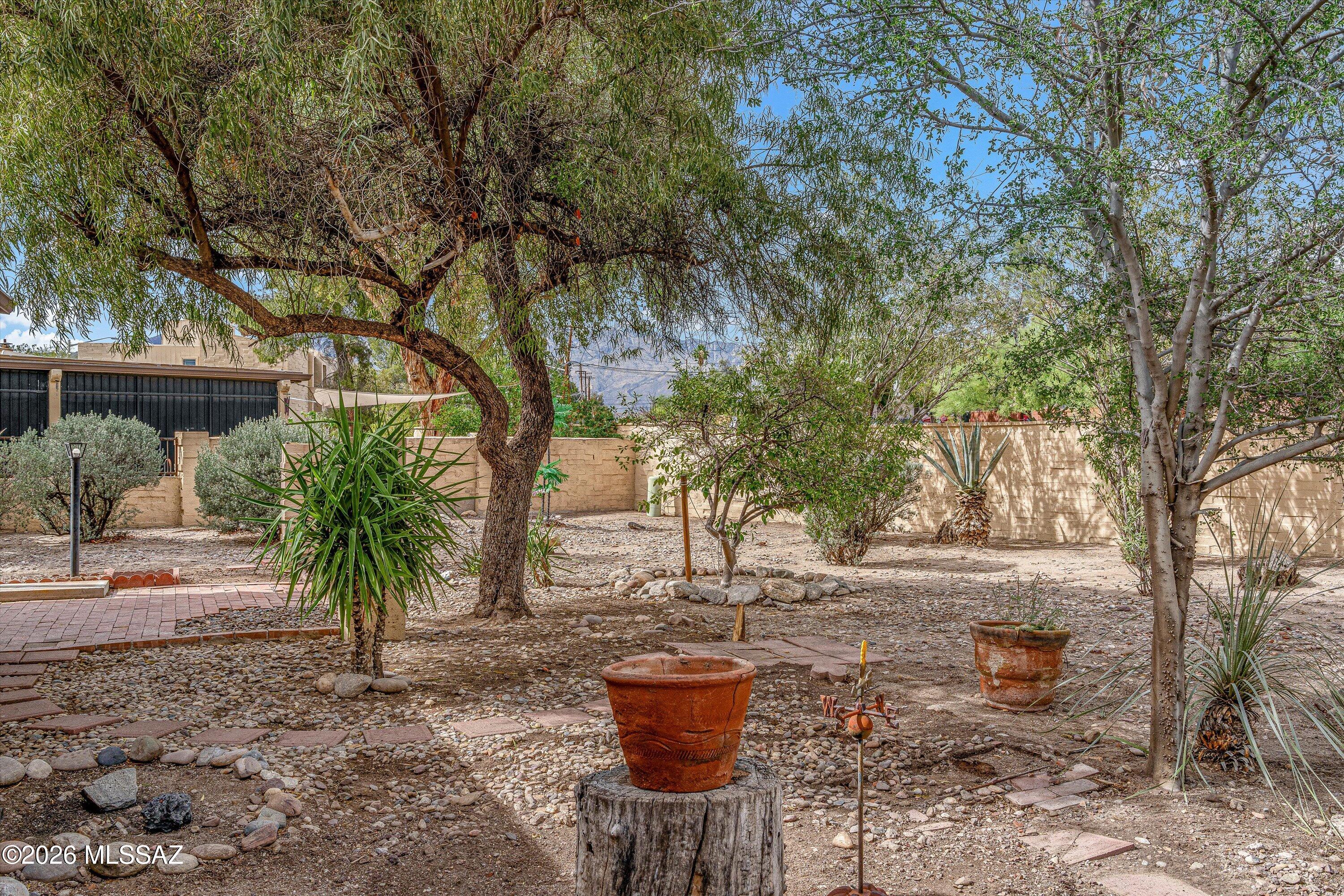 Pantano Townhomes (1-118) - Residential