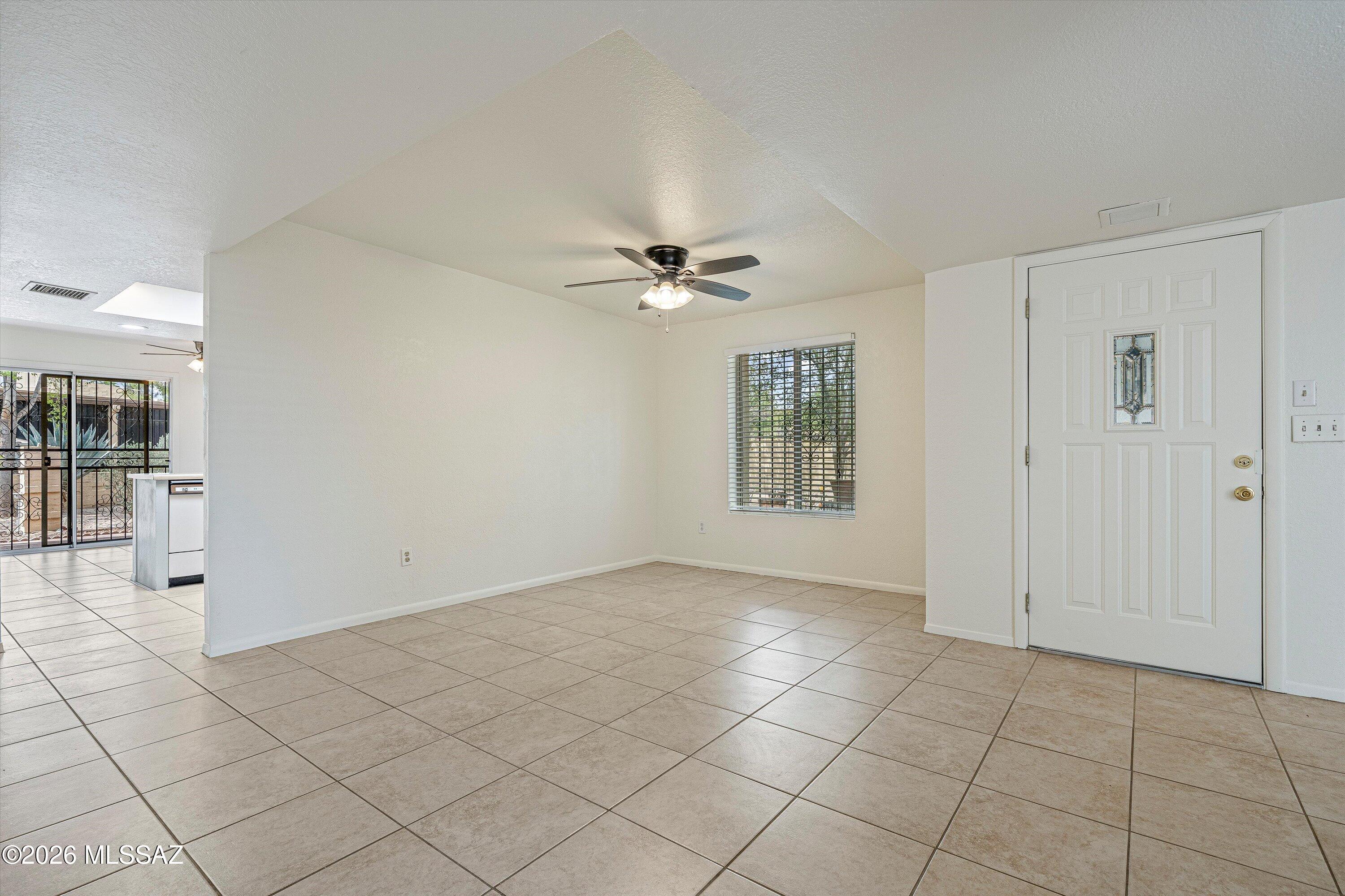 Pantano Townhomes (1-118) - Residential