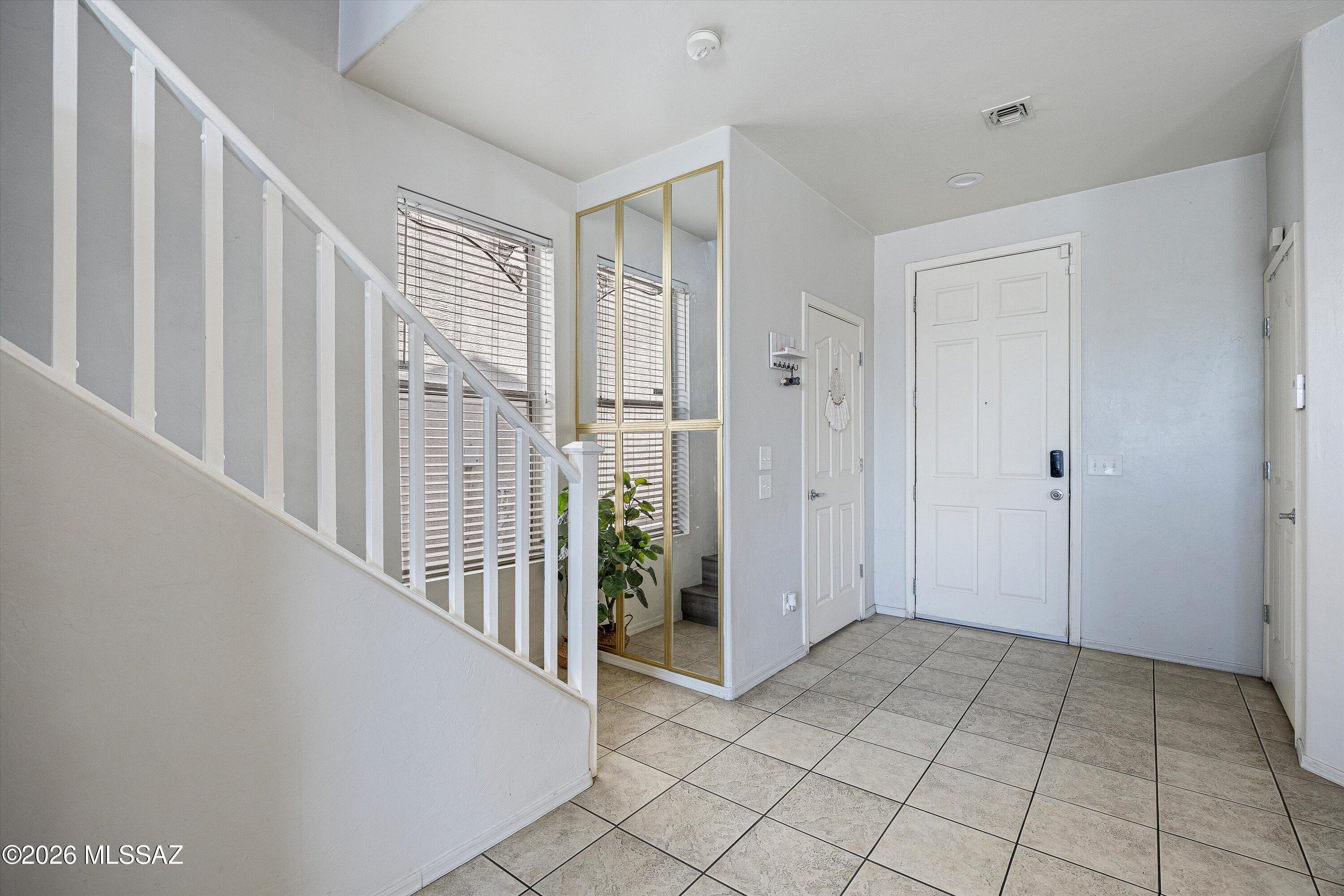 1517 W Beantree Lane