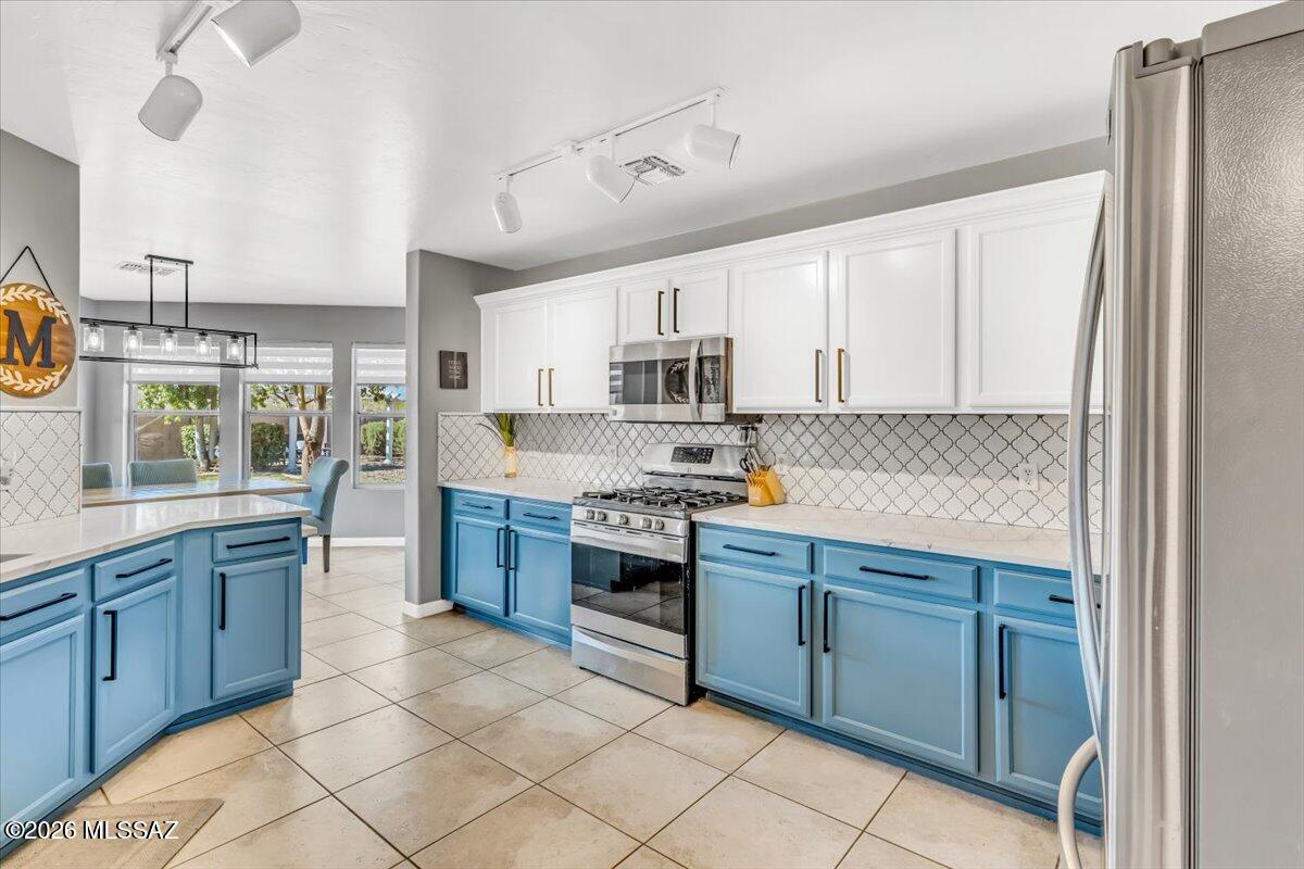 Rancho Del Lago (1031-1133) - Residential