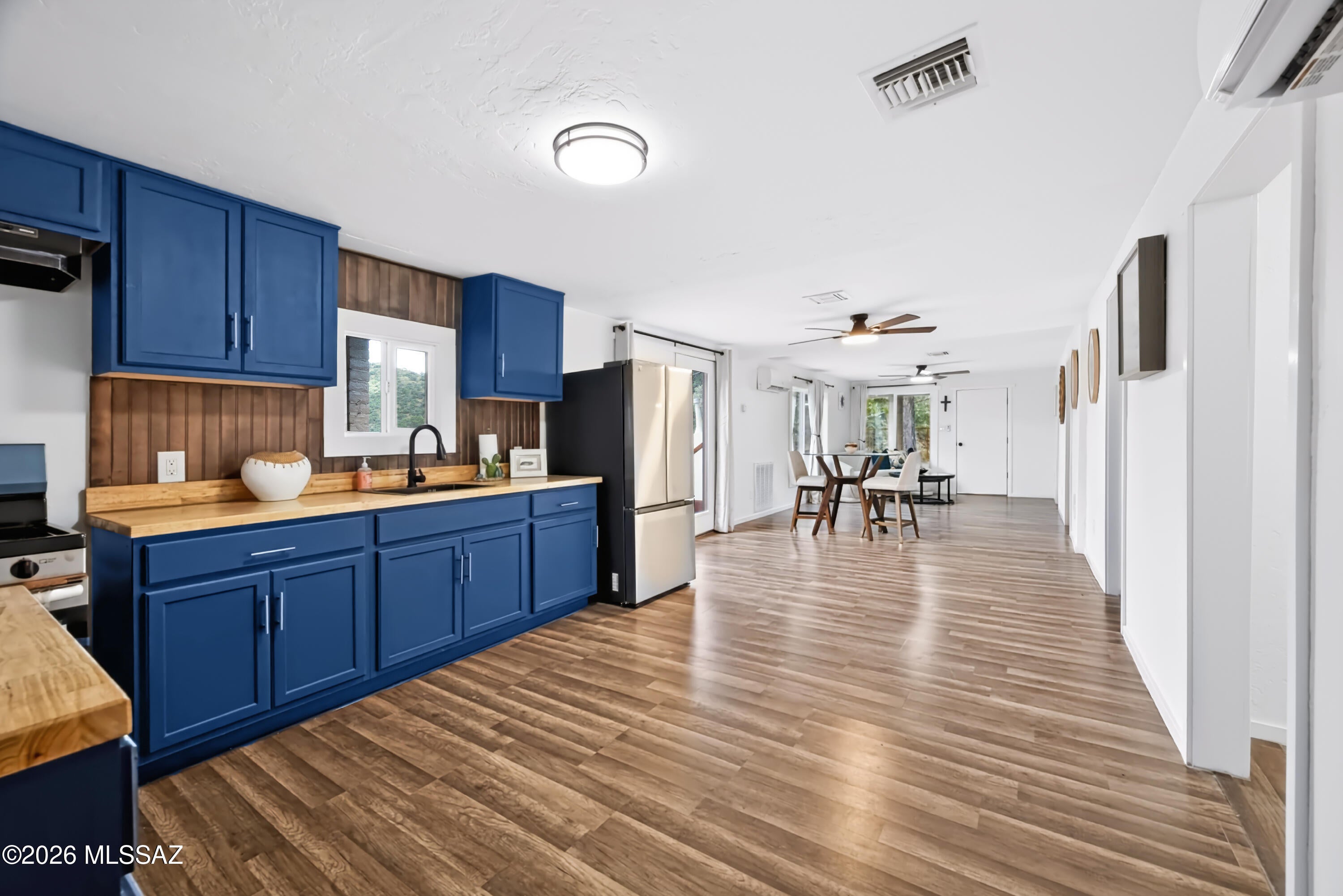 33 Spring Canyon Road
