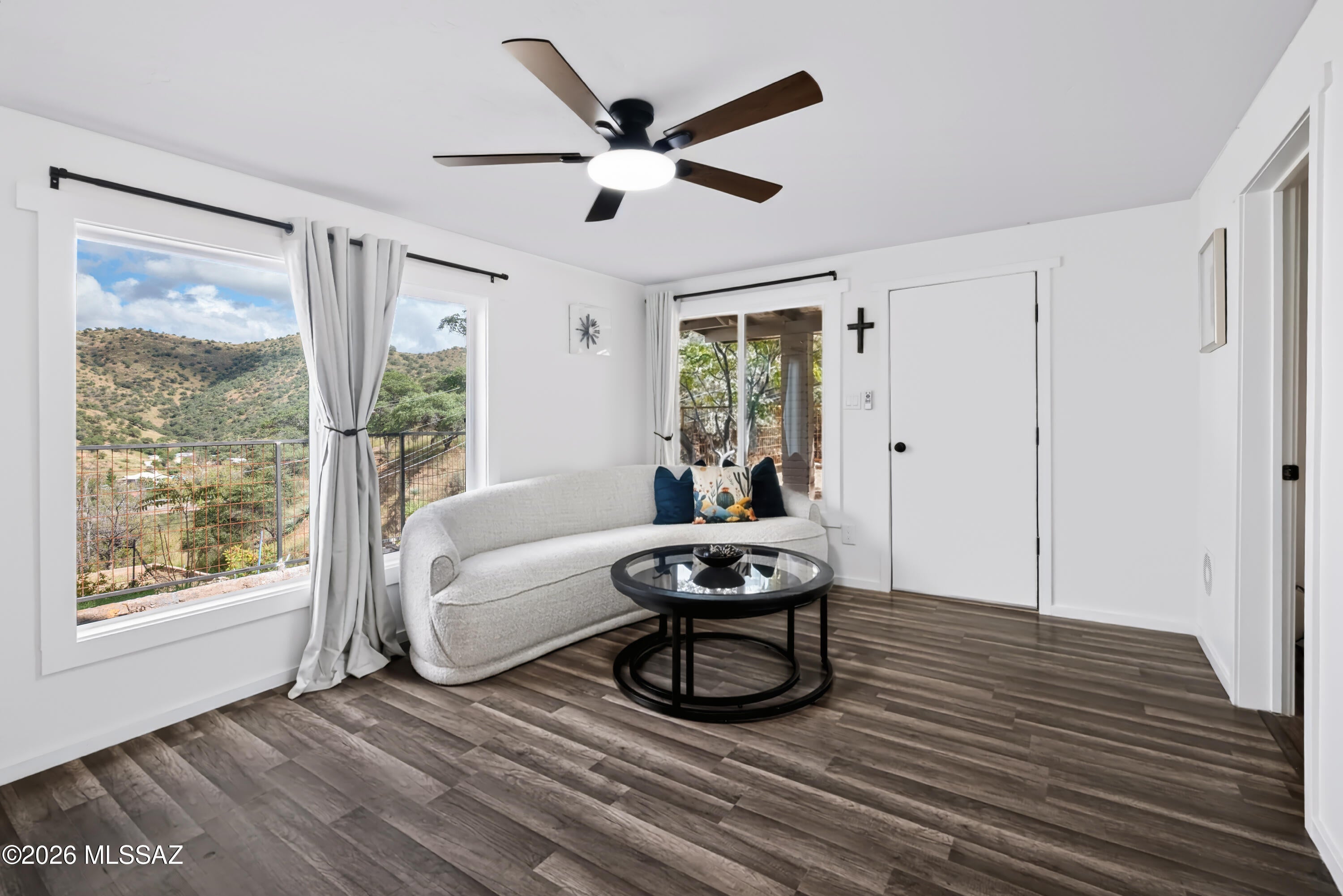 33 Spring Canyon Road