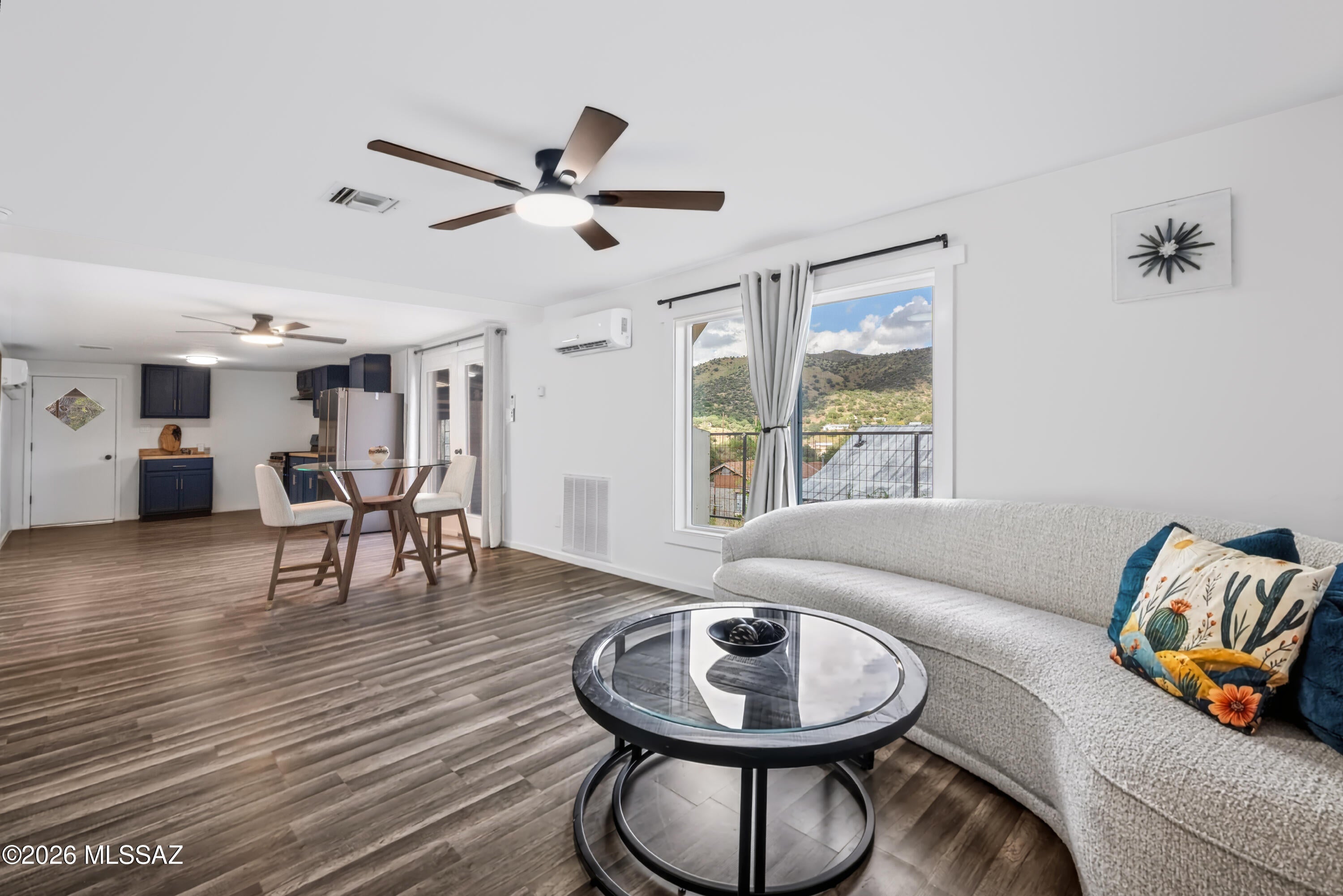33 Spring Canyon Road