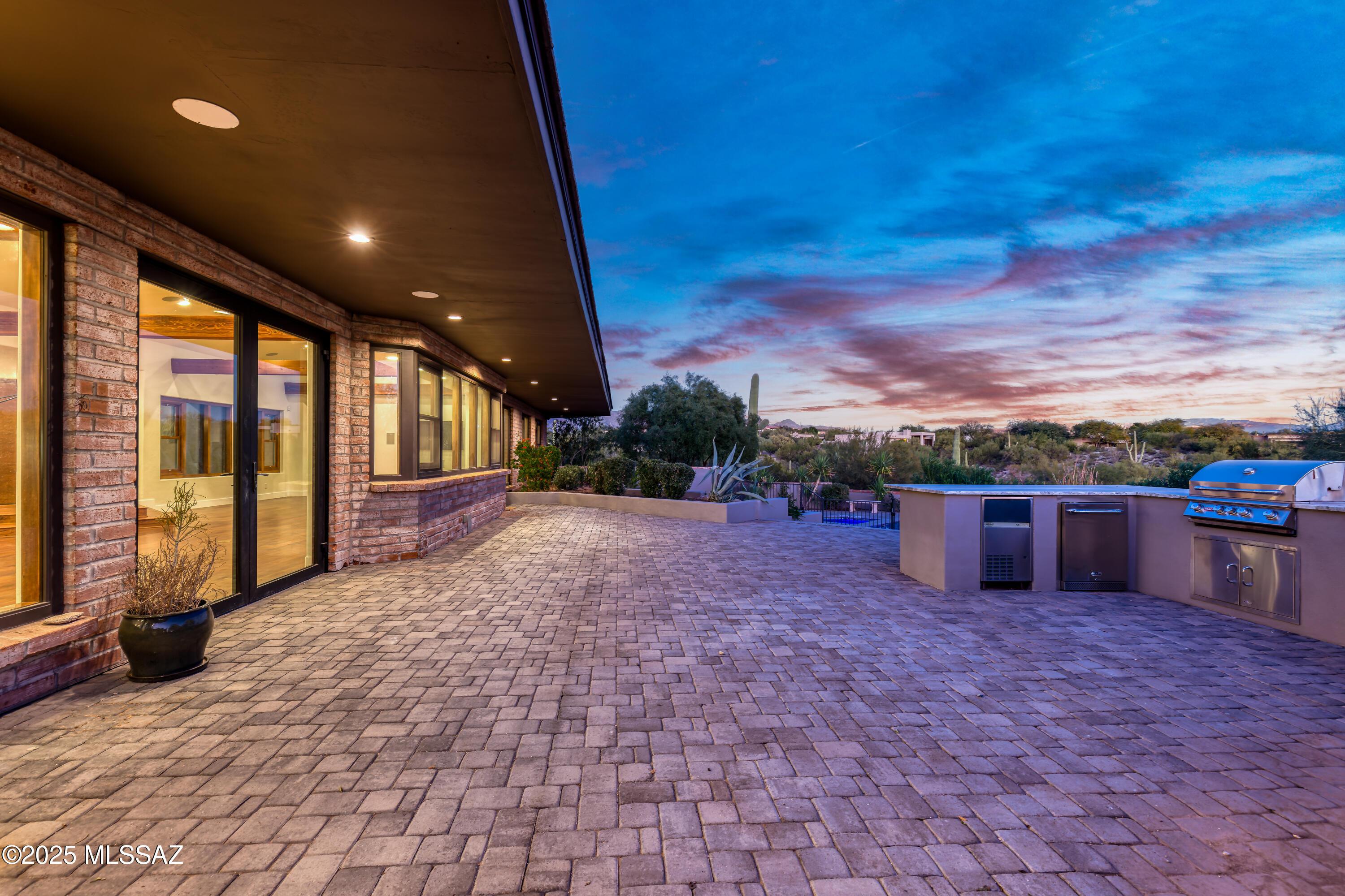 Catalina Foothills Estates NO. 2 - Residential