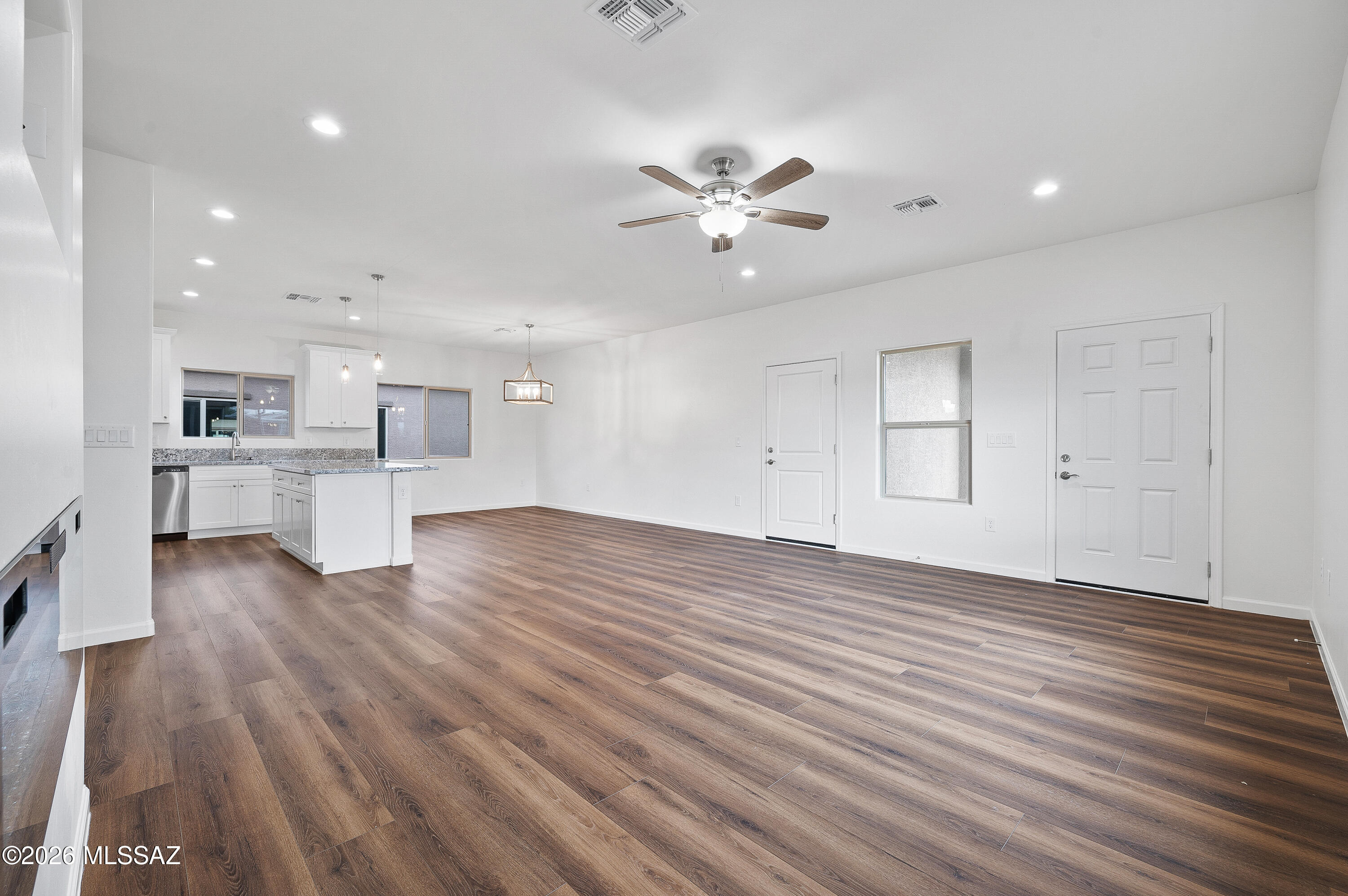 New Tucson Unit NO. 22 (63-139) - Residential