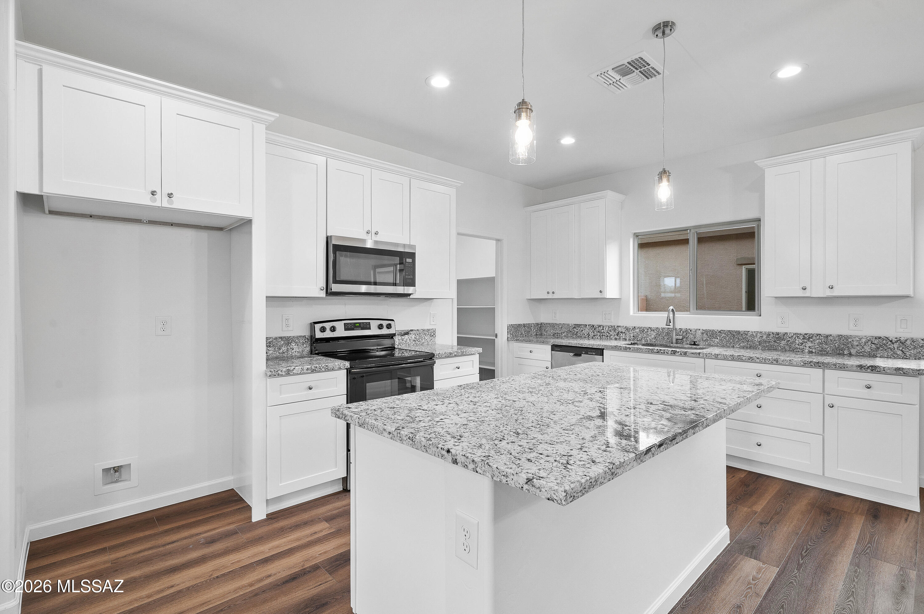 New Tucson Unit NO. 22 (63-139) - Residential