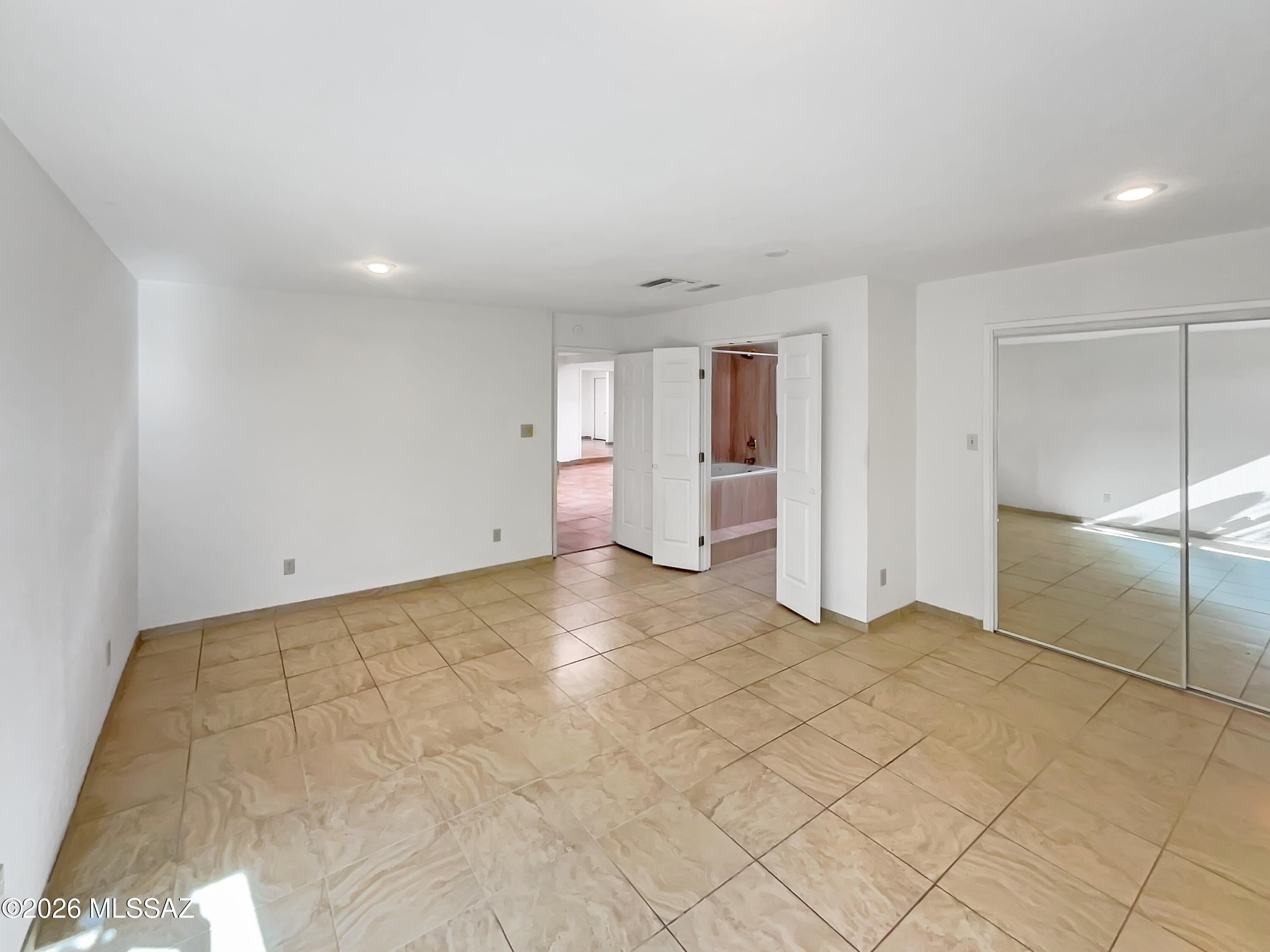 2016 S San Vincent Drive