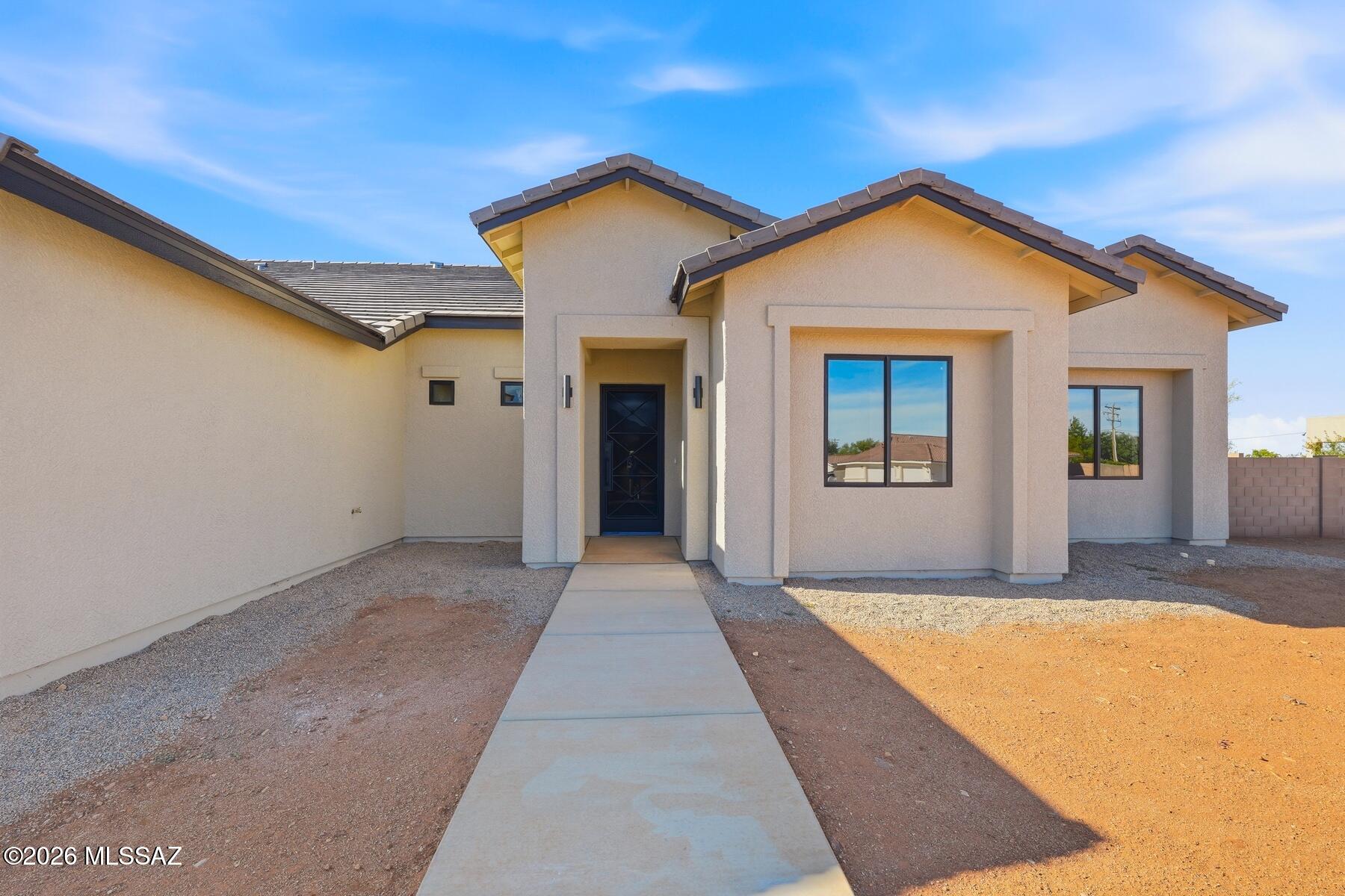 2367 Isla Bonita Drive
