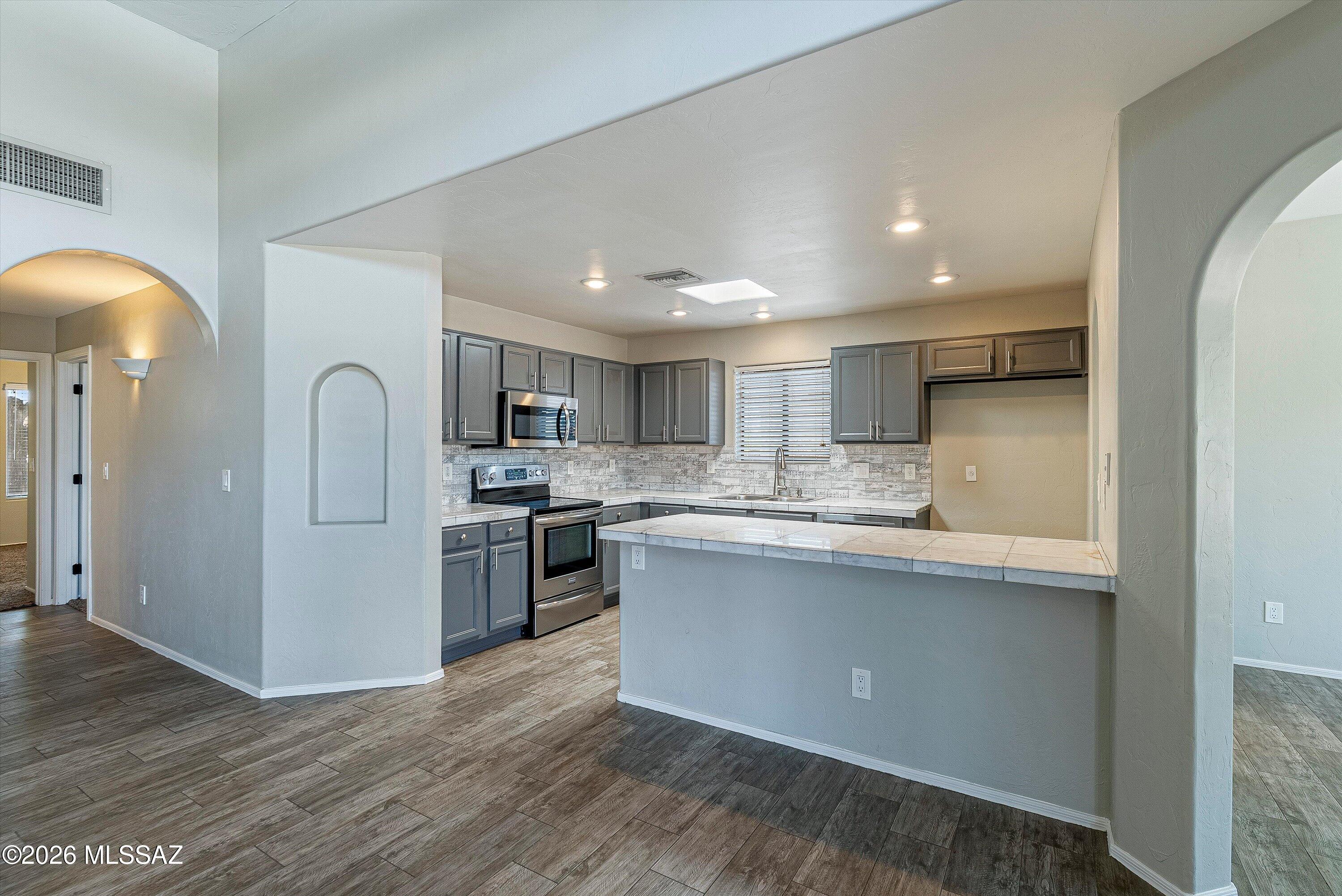 11001 E Indigo Bush Place