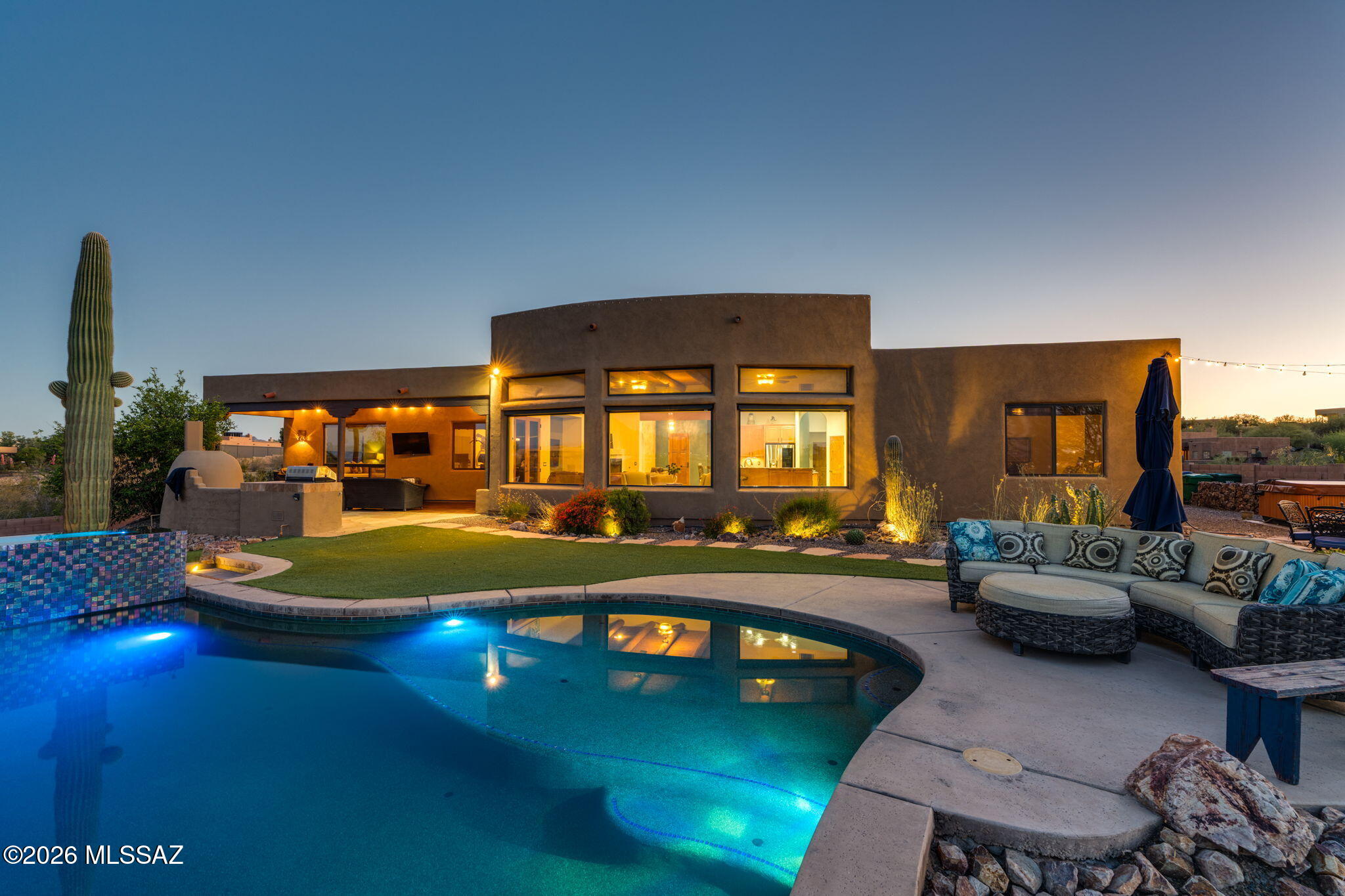 4319 W Hiddenwood Place