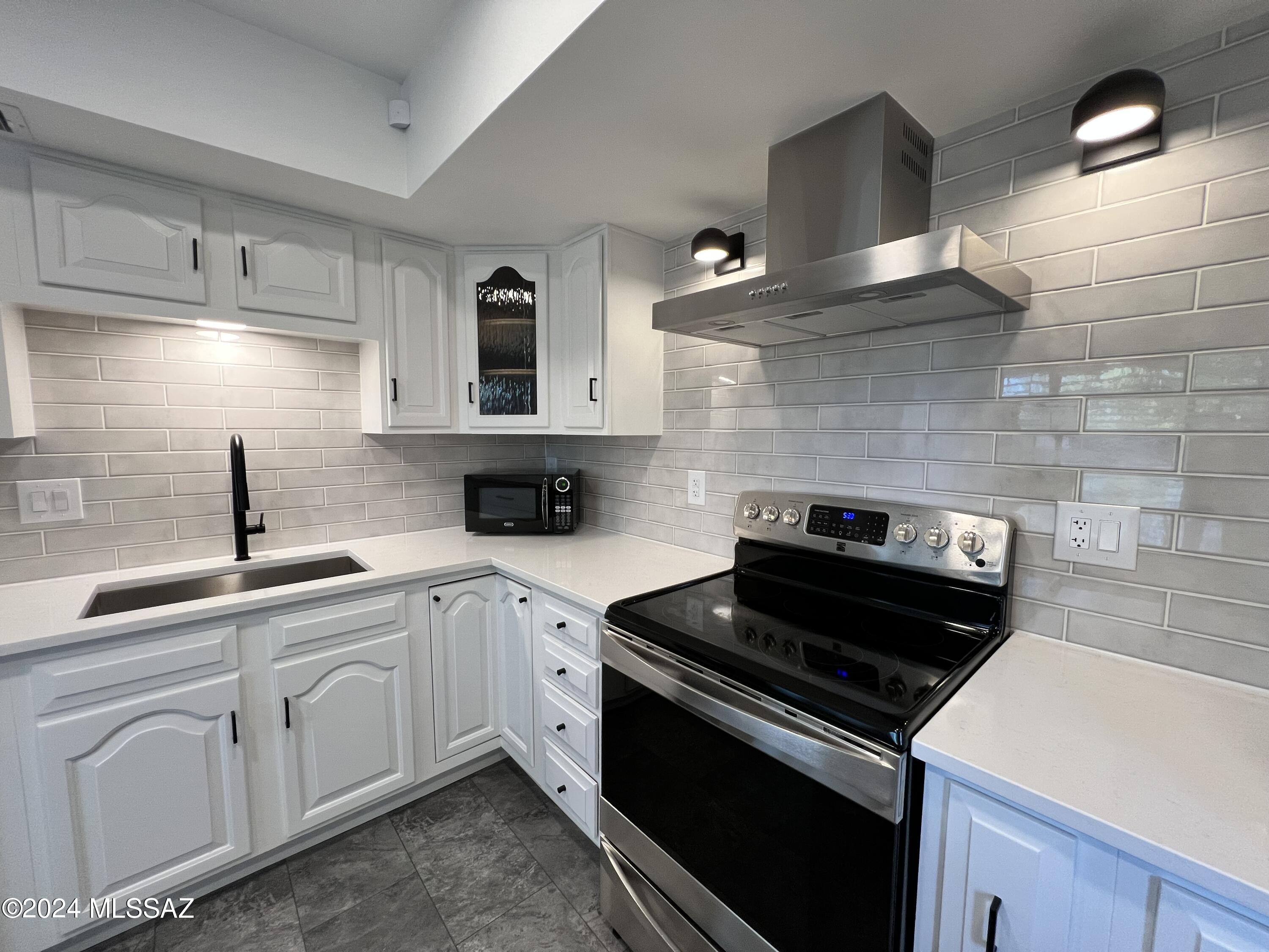 Como Del Sol Amended - Residential Lease