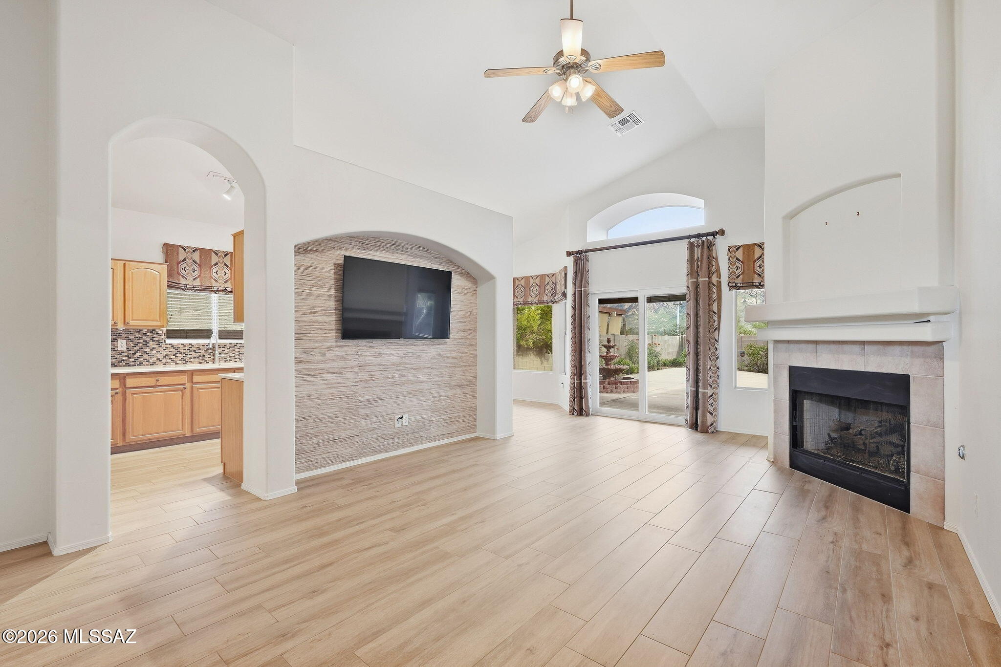 12114 N Jarren Canyon Way