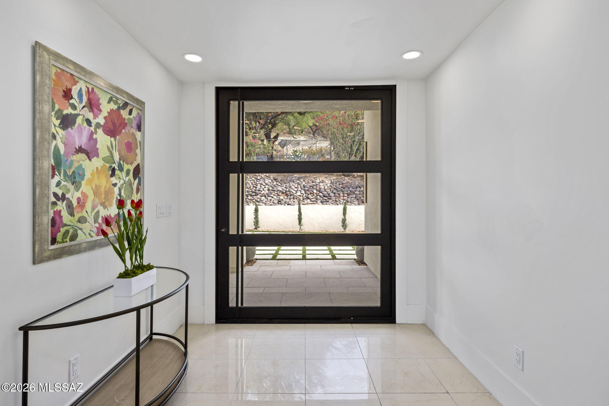 295 W Valle Del Oro Road