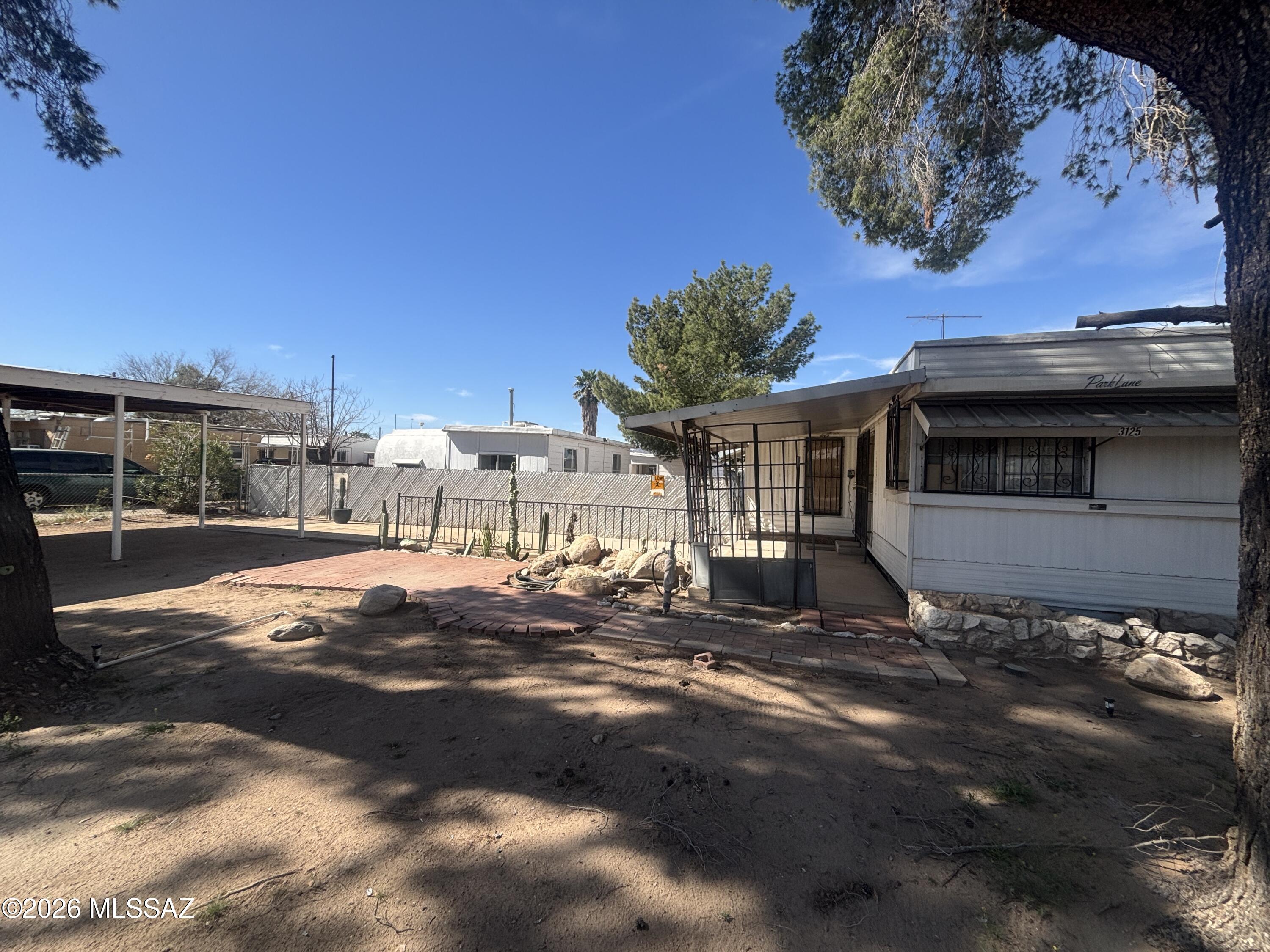 Flowing Wells Park - Residential