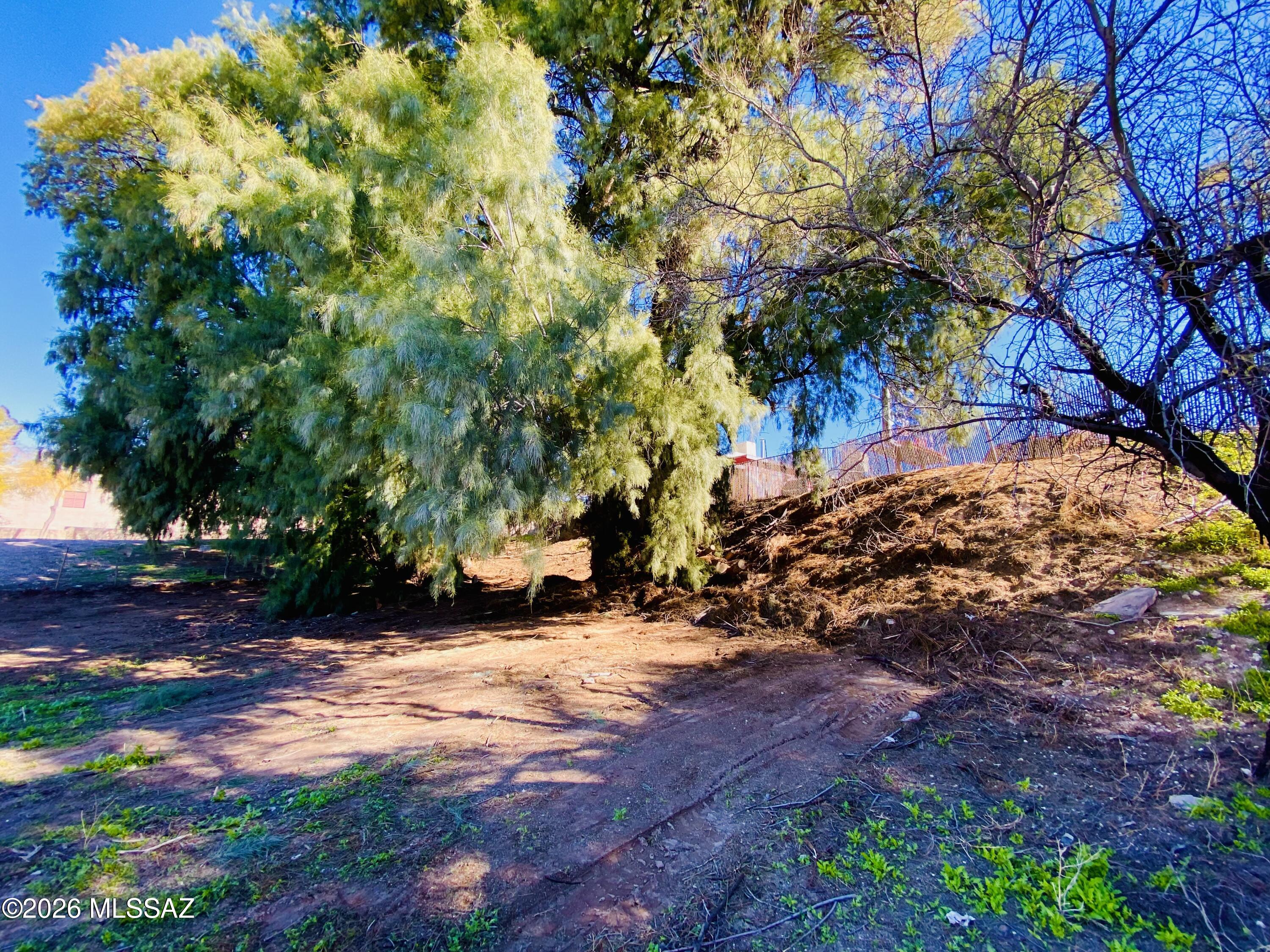 403 S El Paso Avenue