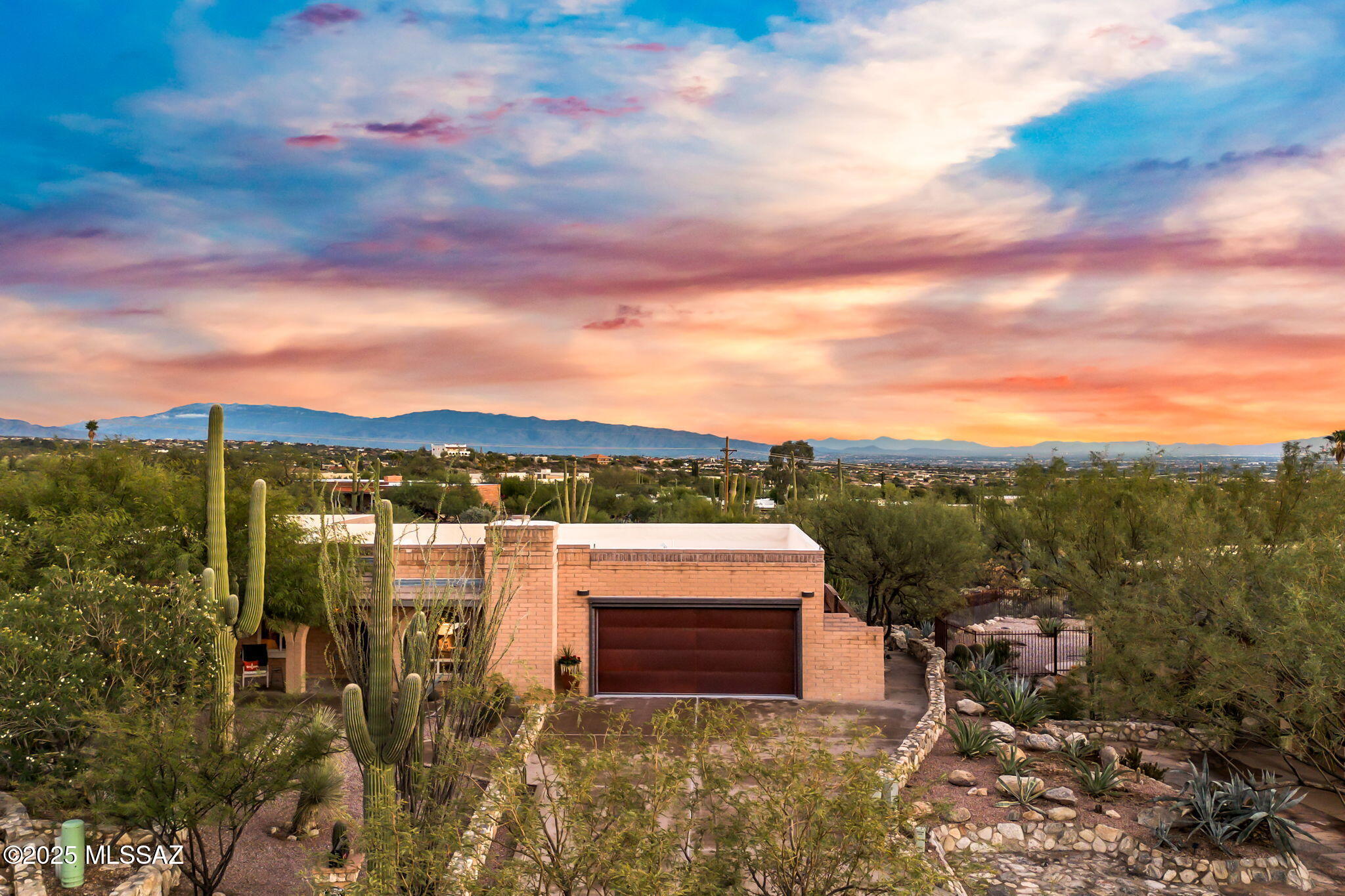 The Foothills Clusters (214-372) - Residential