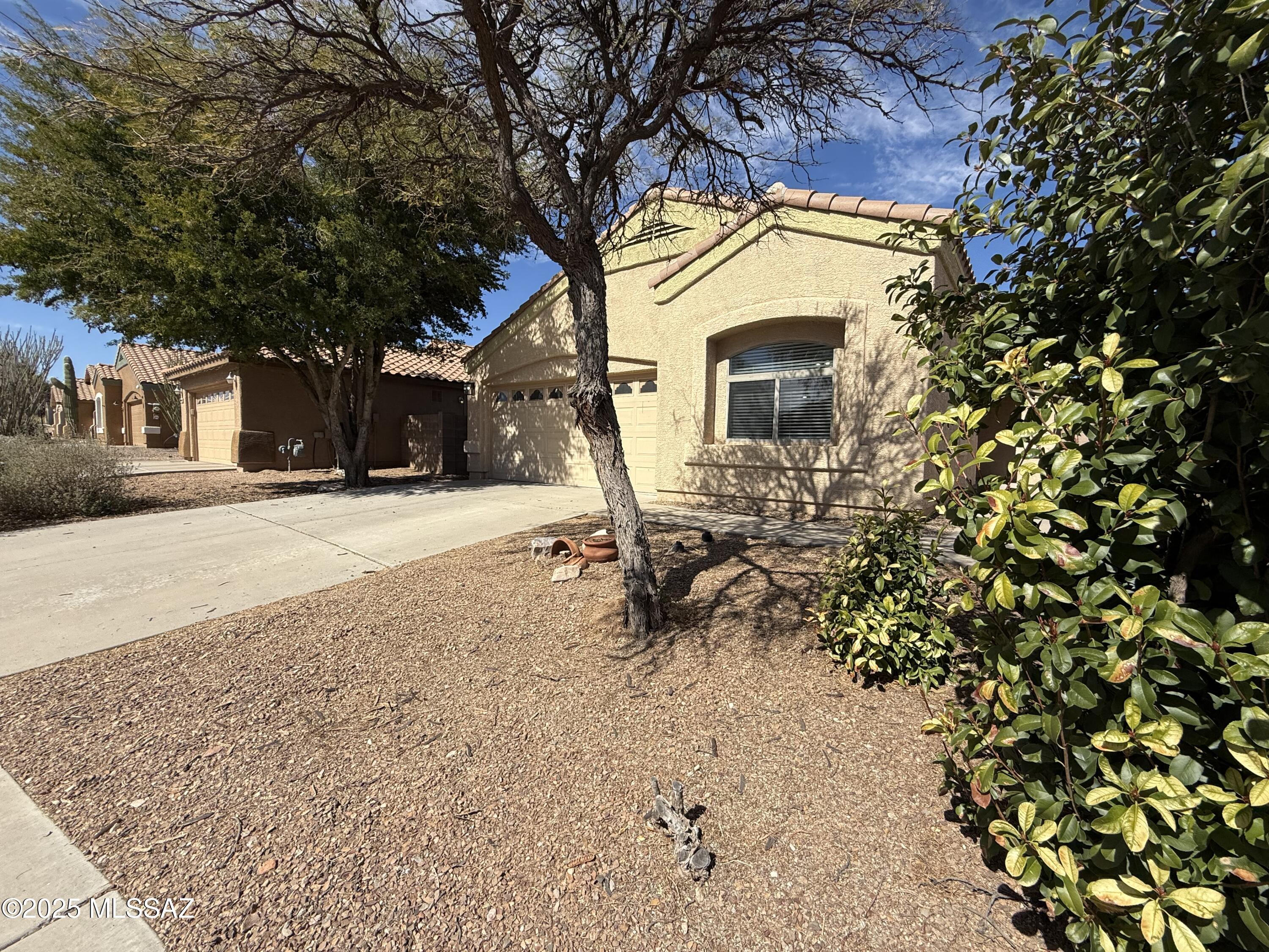 Desert Willow Estates (1-110) - Residential Lease