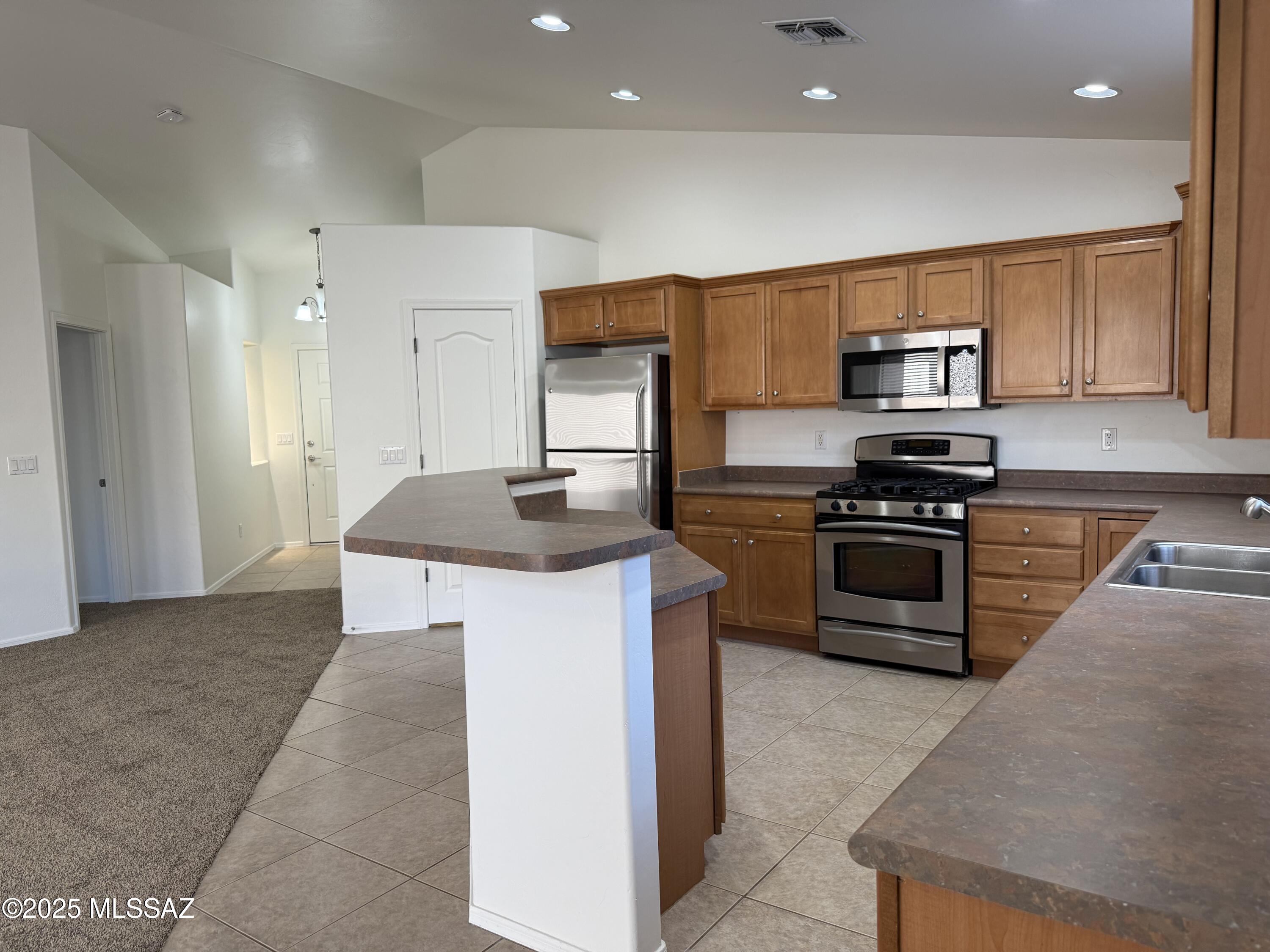 Desert Willow Estates (1-110) - Residential Lease