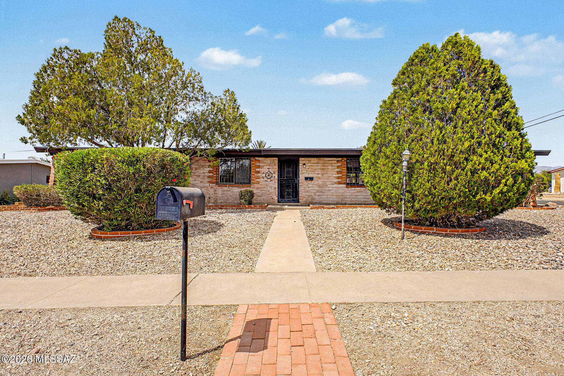 Darling Heights (1-16) - Residential Lease