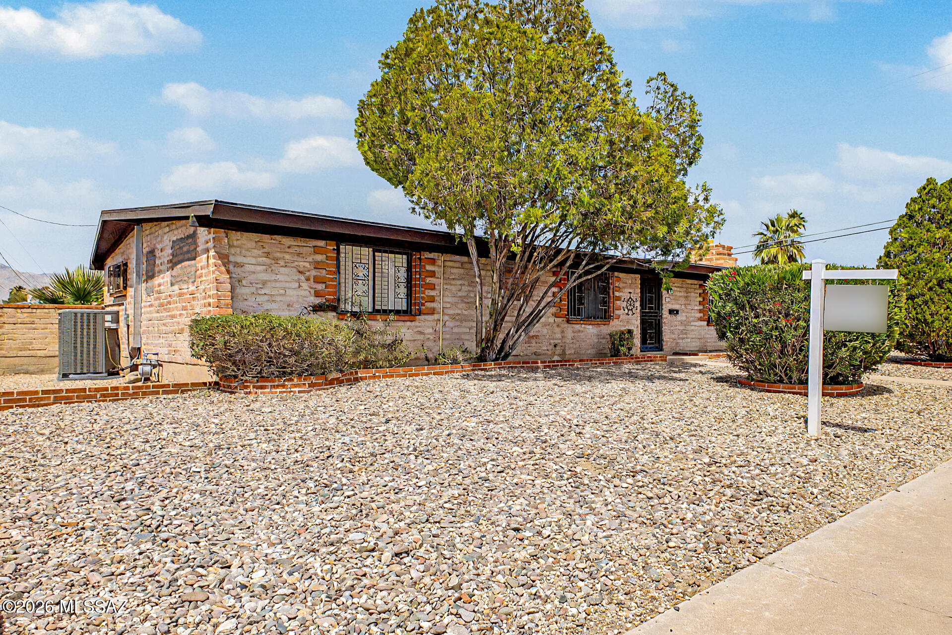 Darling Heights (1-16) - Residential Lease