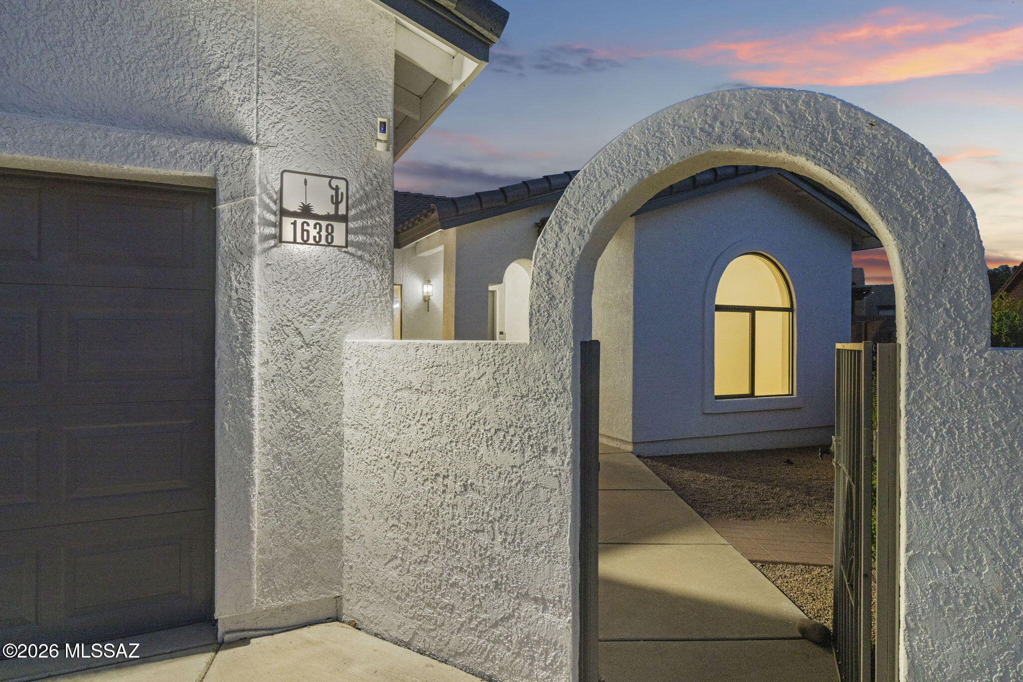 1638 N Debra Sue Place