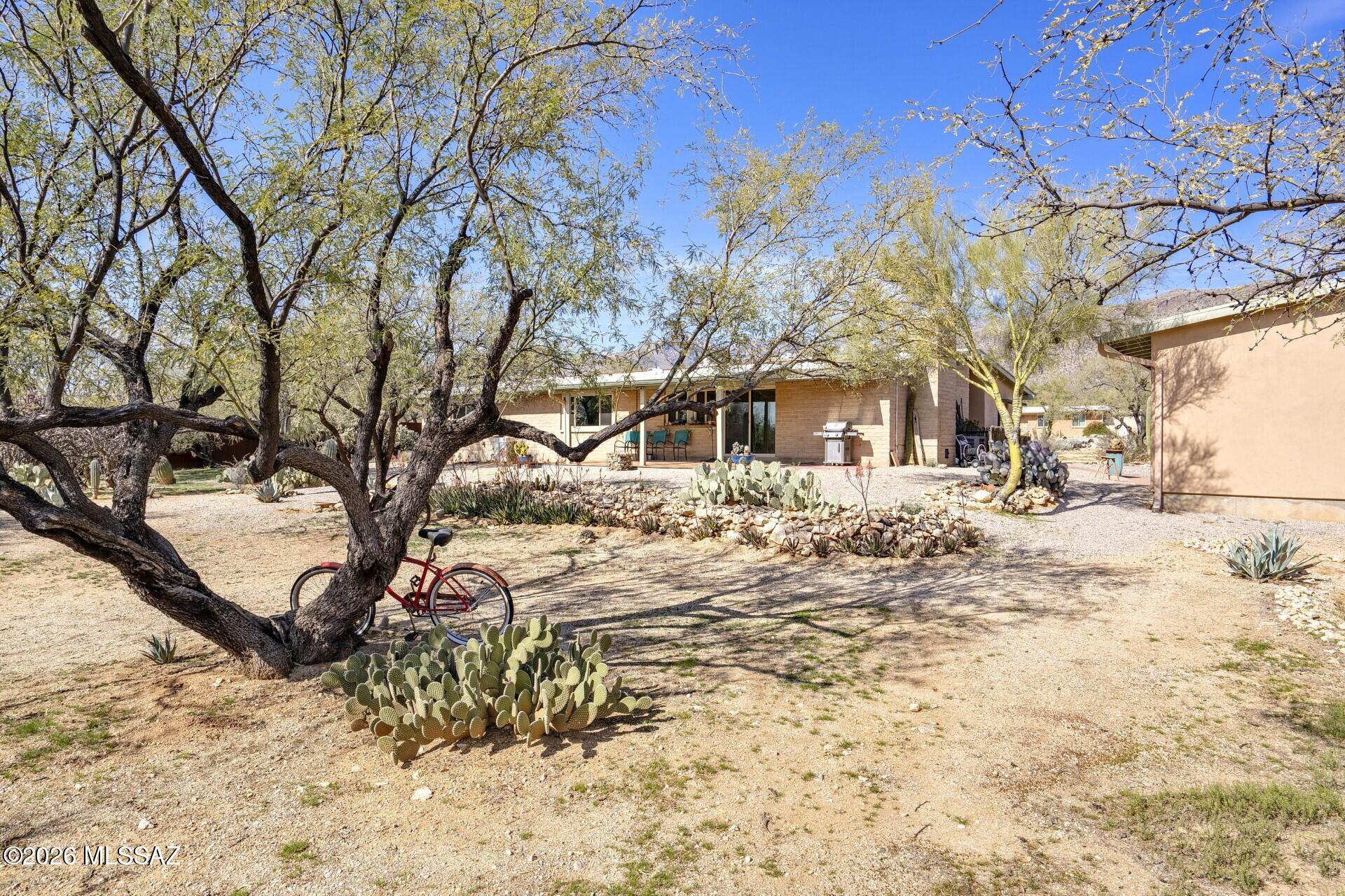 Rancho Sierra  (1-100) - Residential