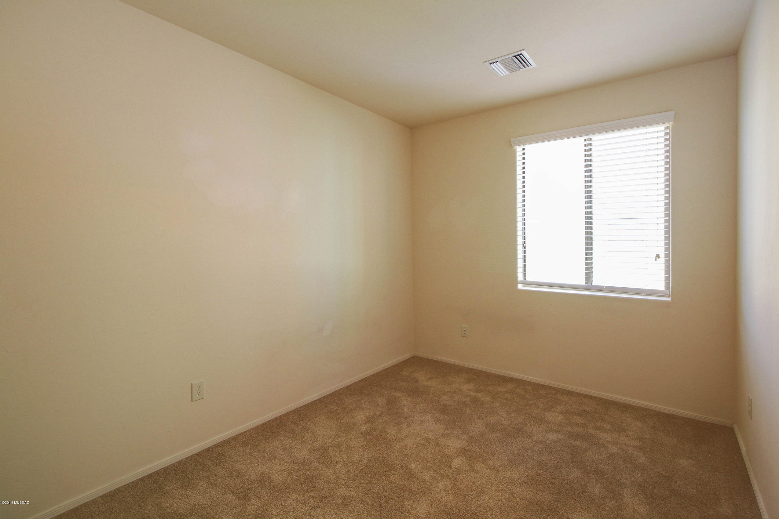 River Walk (1-140) - Residential Lease