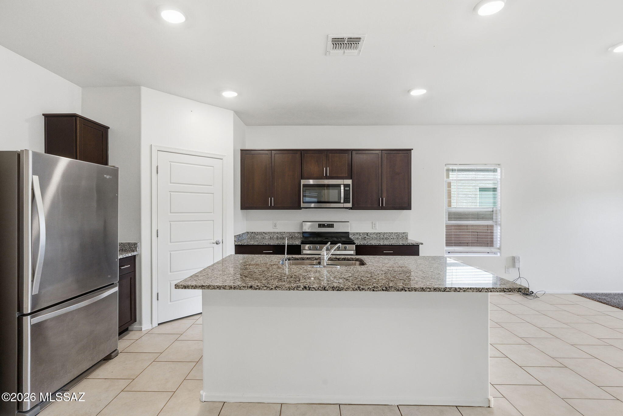 2659 E Calle Palta