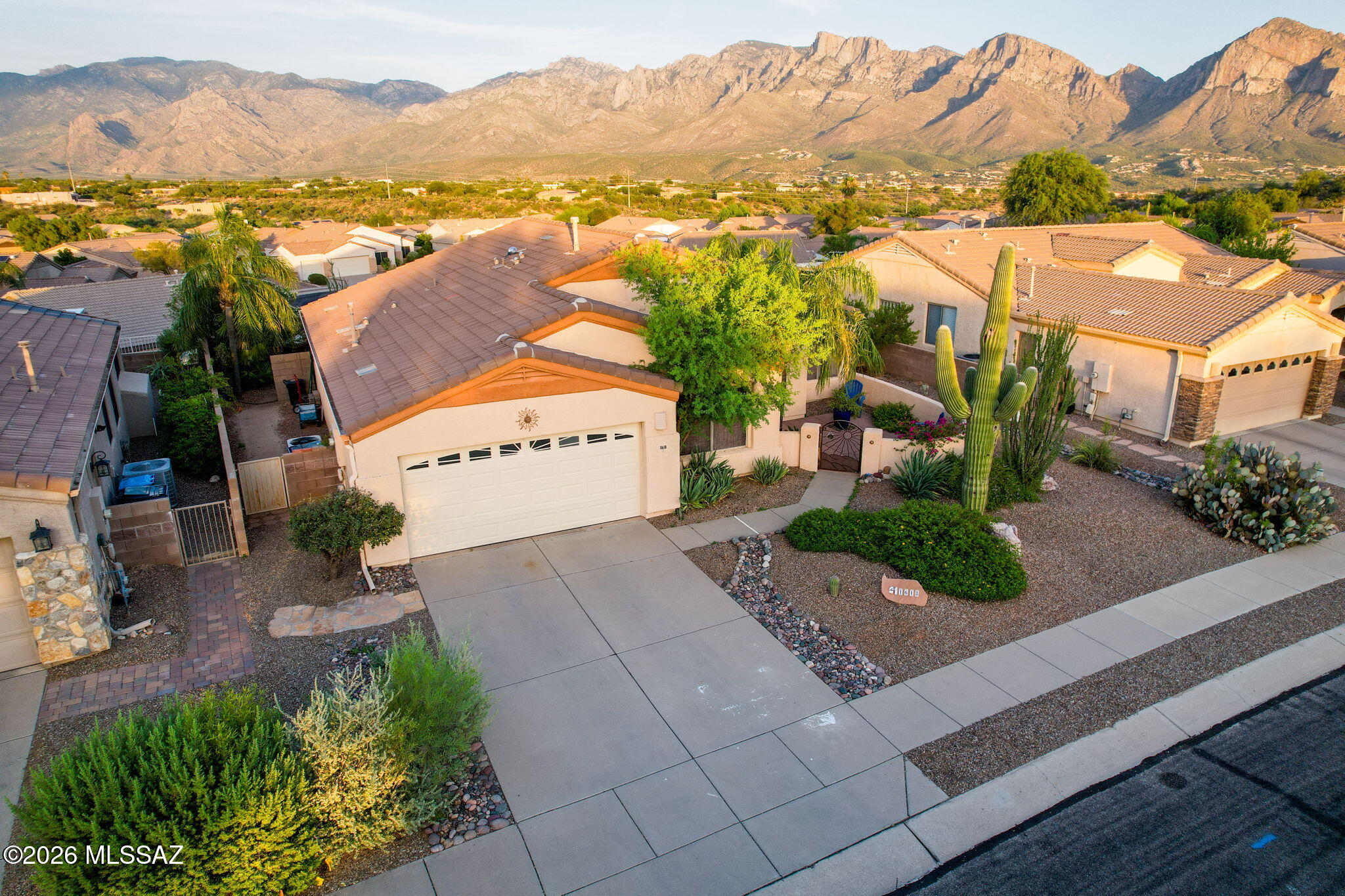 11618 N Flat Iron Drive