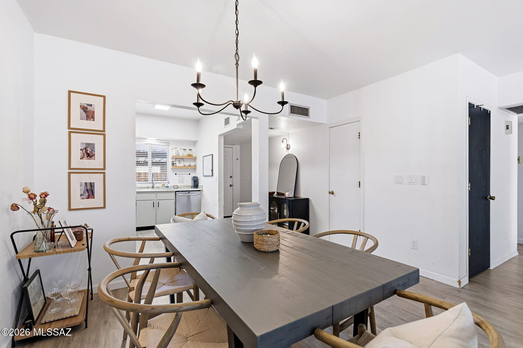 Pantano Park Townhouses - Residential