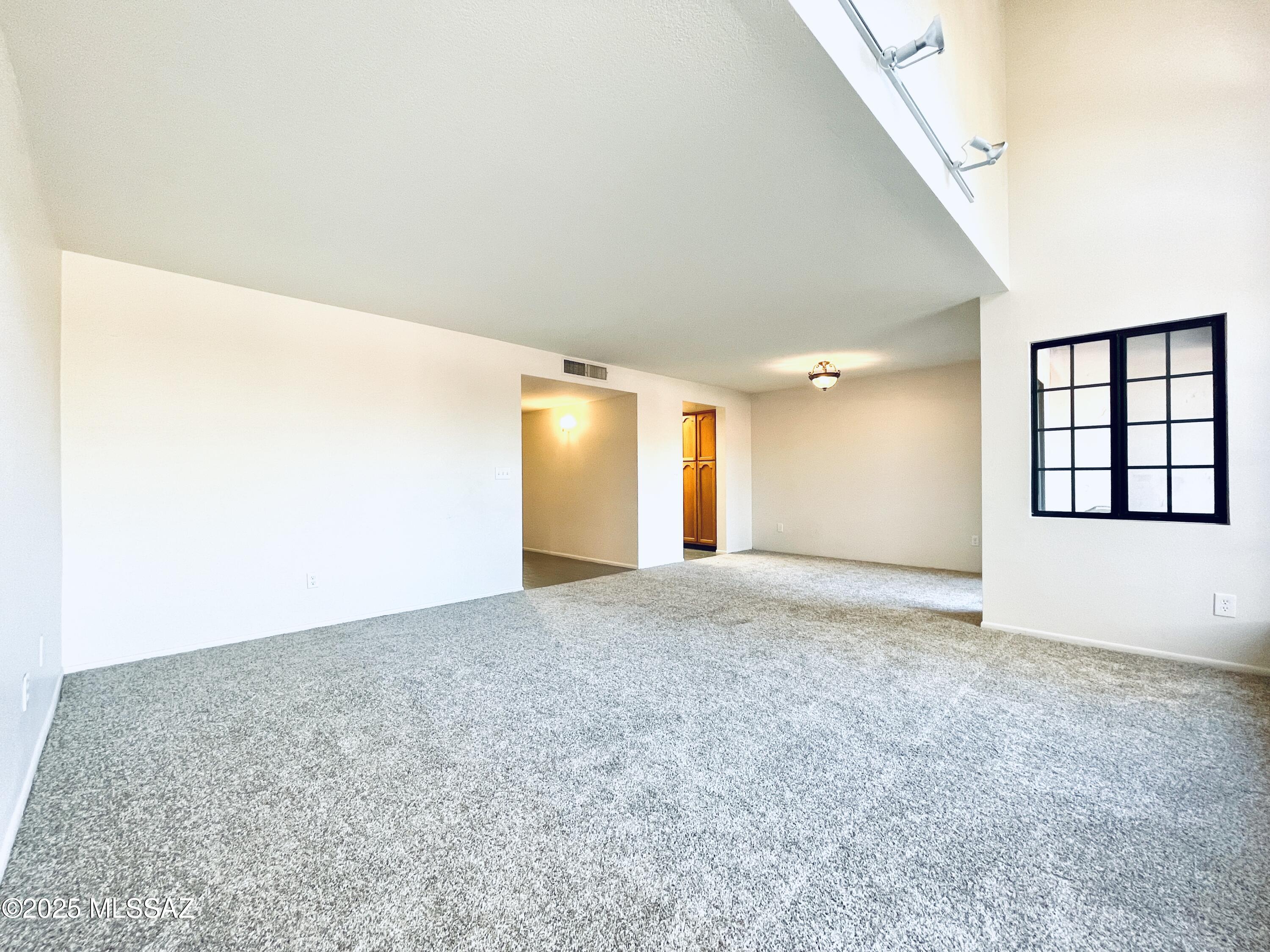 Encanto Court Amnd. - Residential Lease