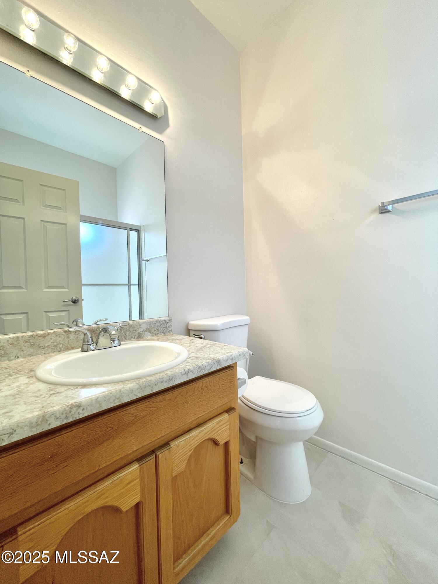 Encanto Court Amnd. - Residential Lease