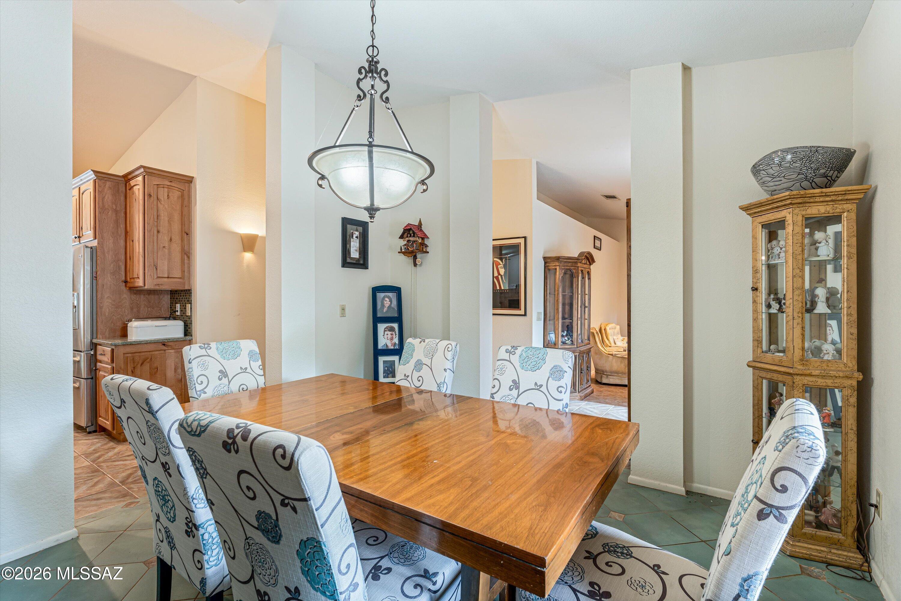 5747 N Via Umbrosa